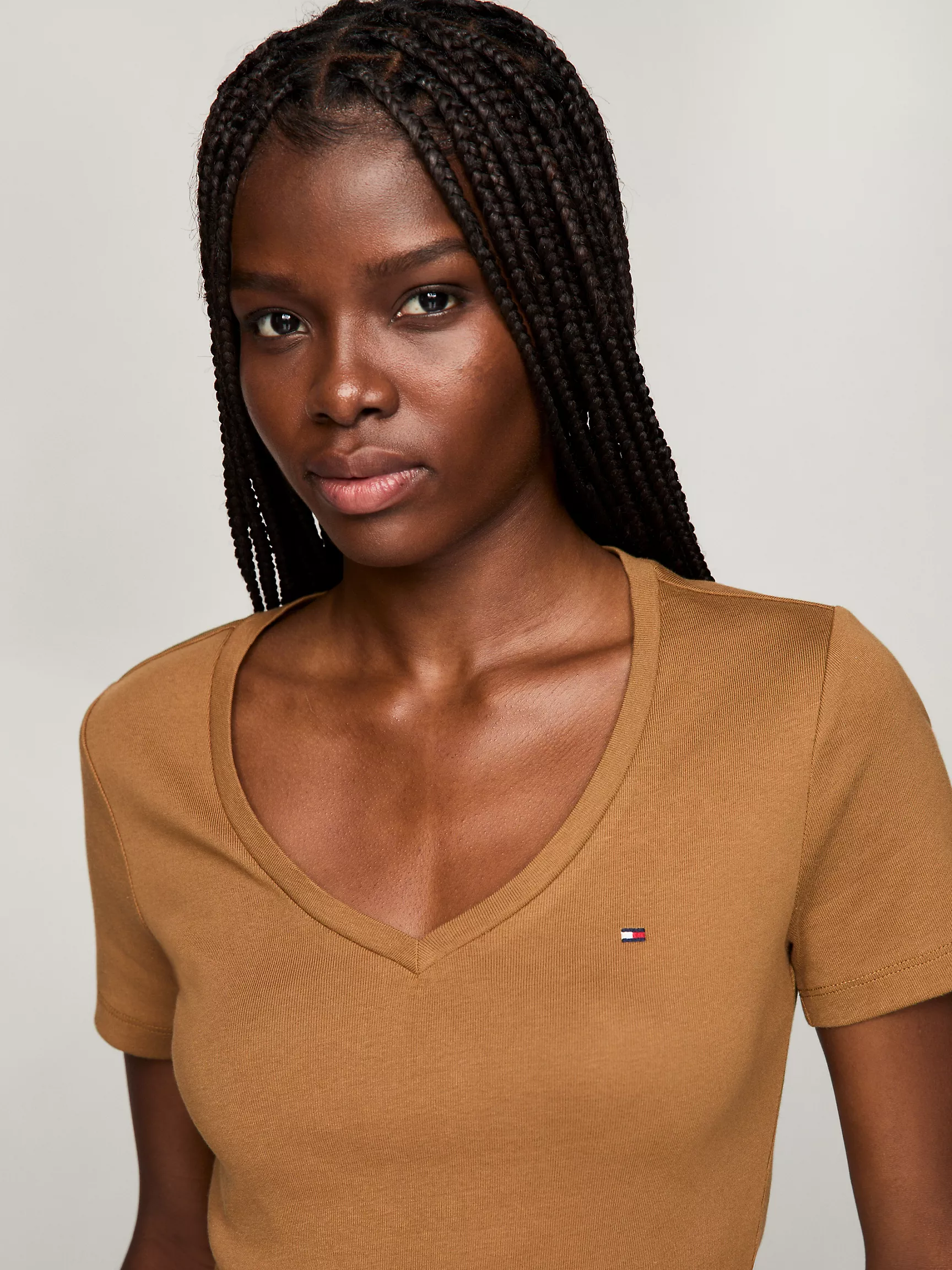 Женская футболка Tommy Hilfiger, Футболка с V-образным вырезом