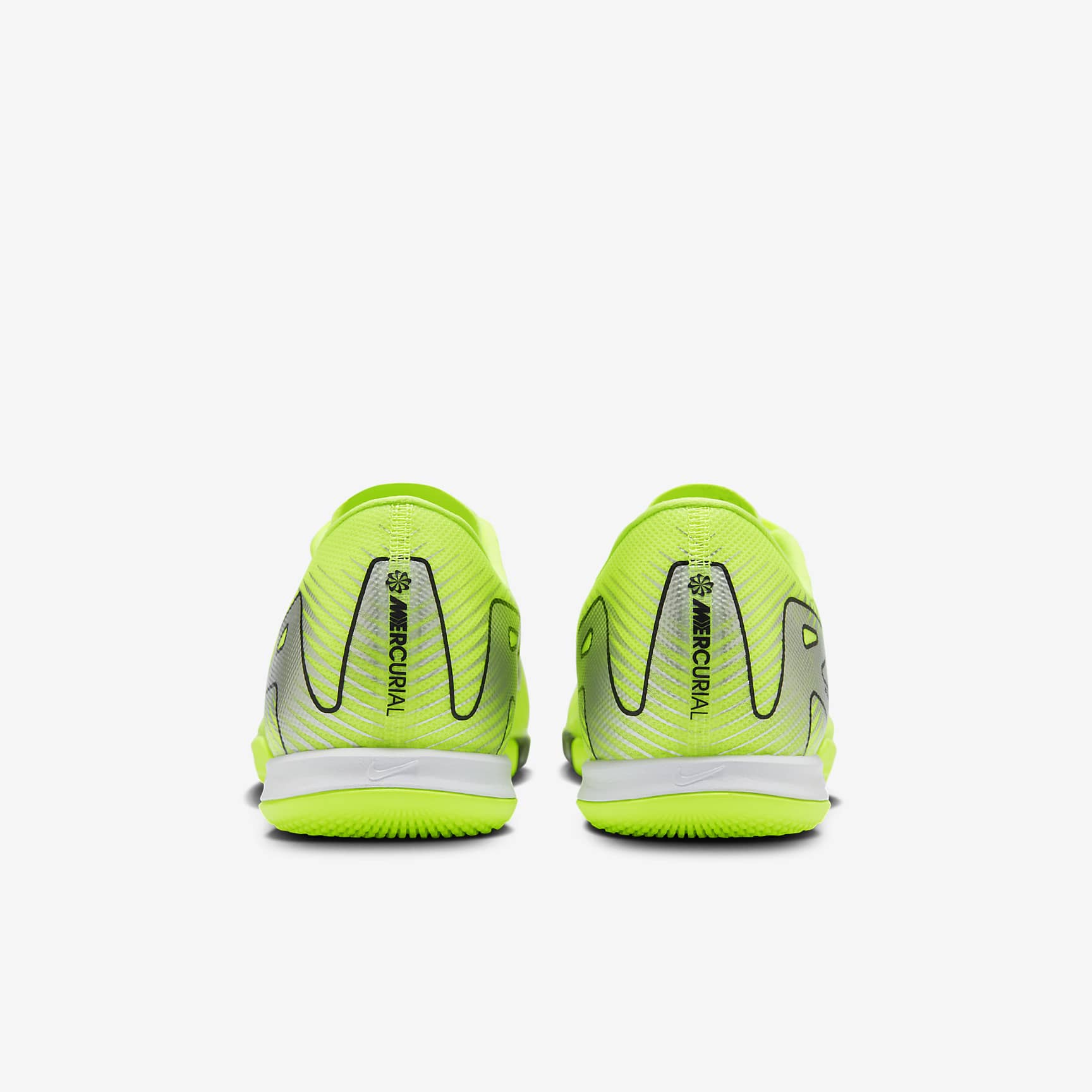 Nike Mercurial Vapor 16 Academy IC Low-Top Soccer Shoes