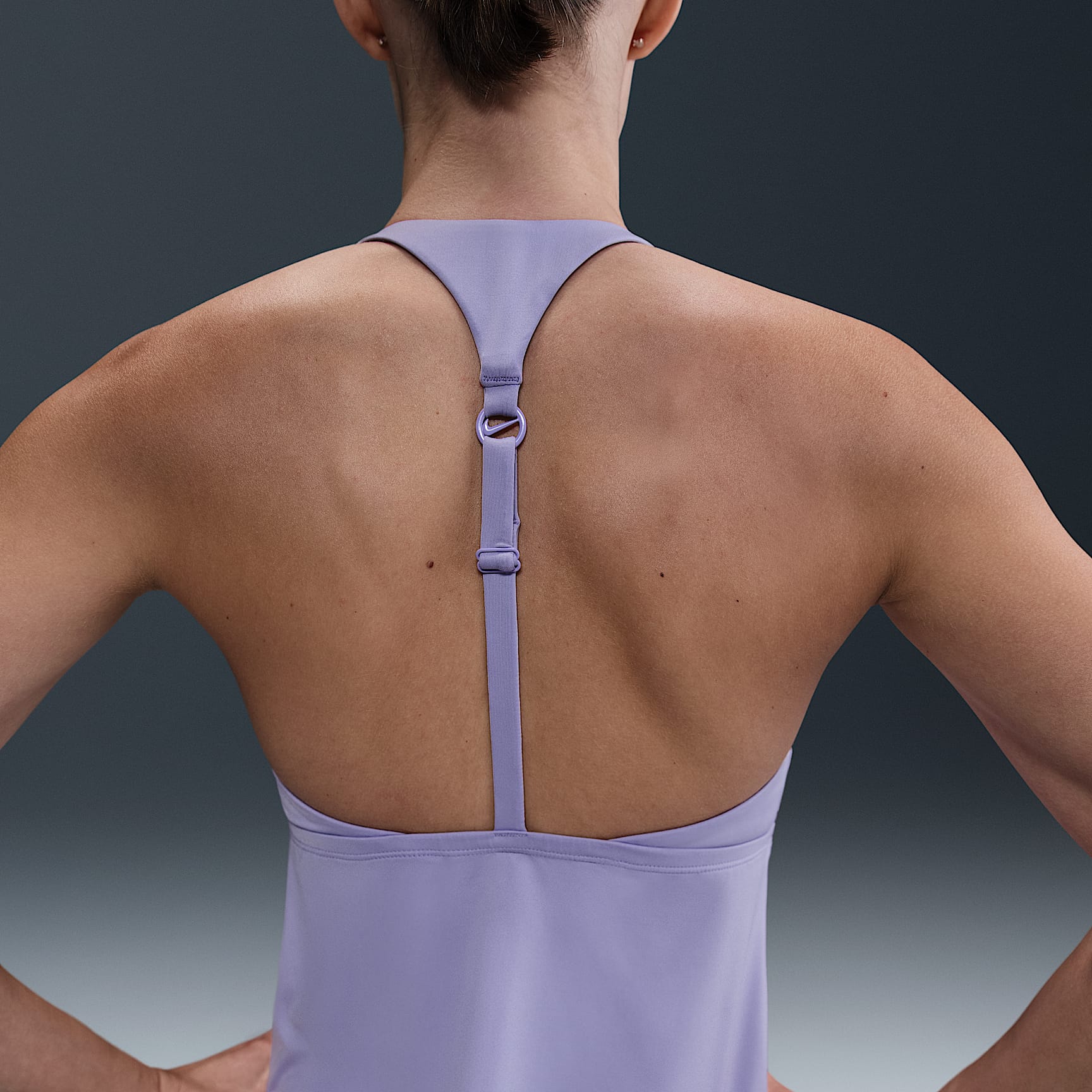 Nike Swim Essential Women's Square-Neck Tankini Top