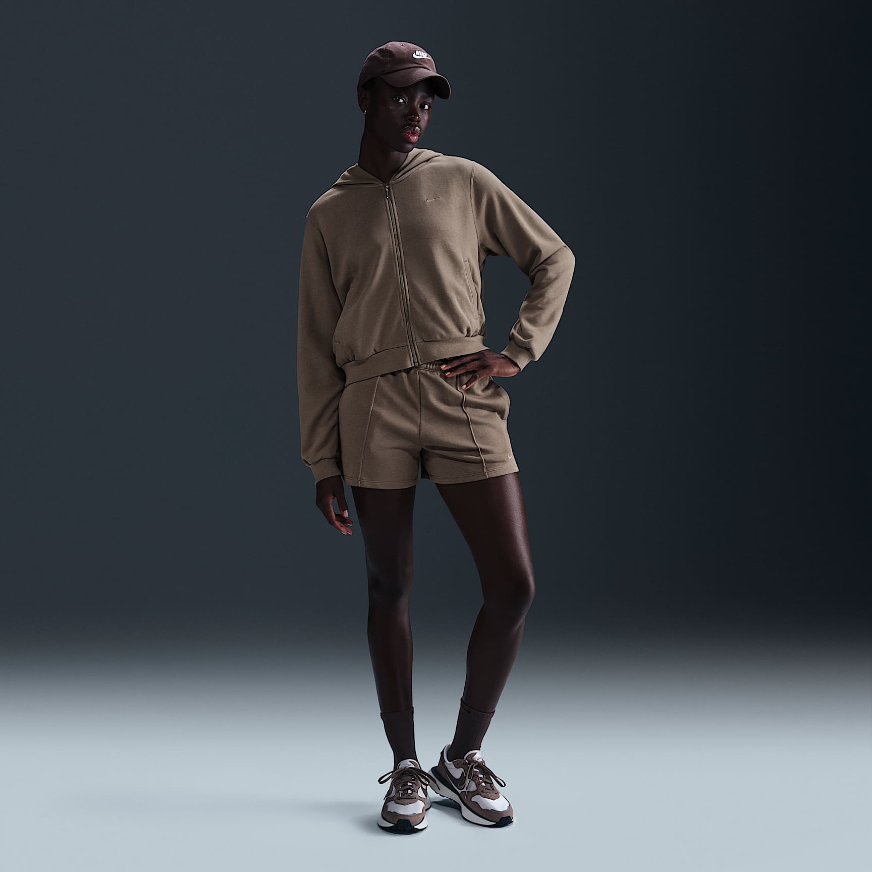 Nike Sportswear Chill Terry Women's Loose Full-Zip French Terry Hoodie