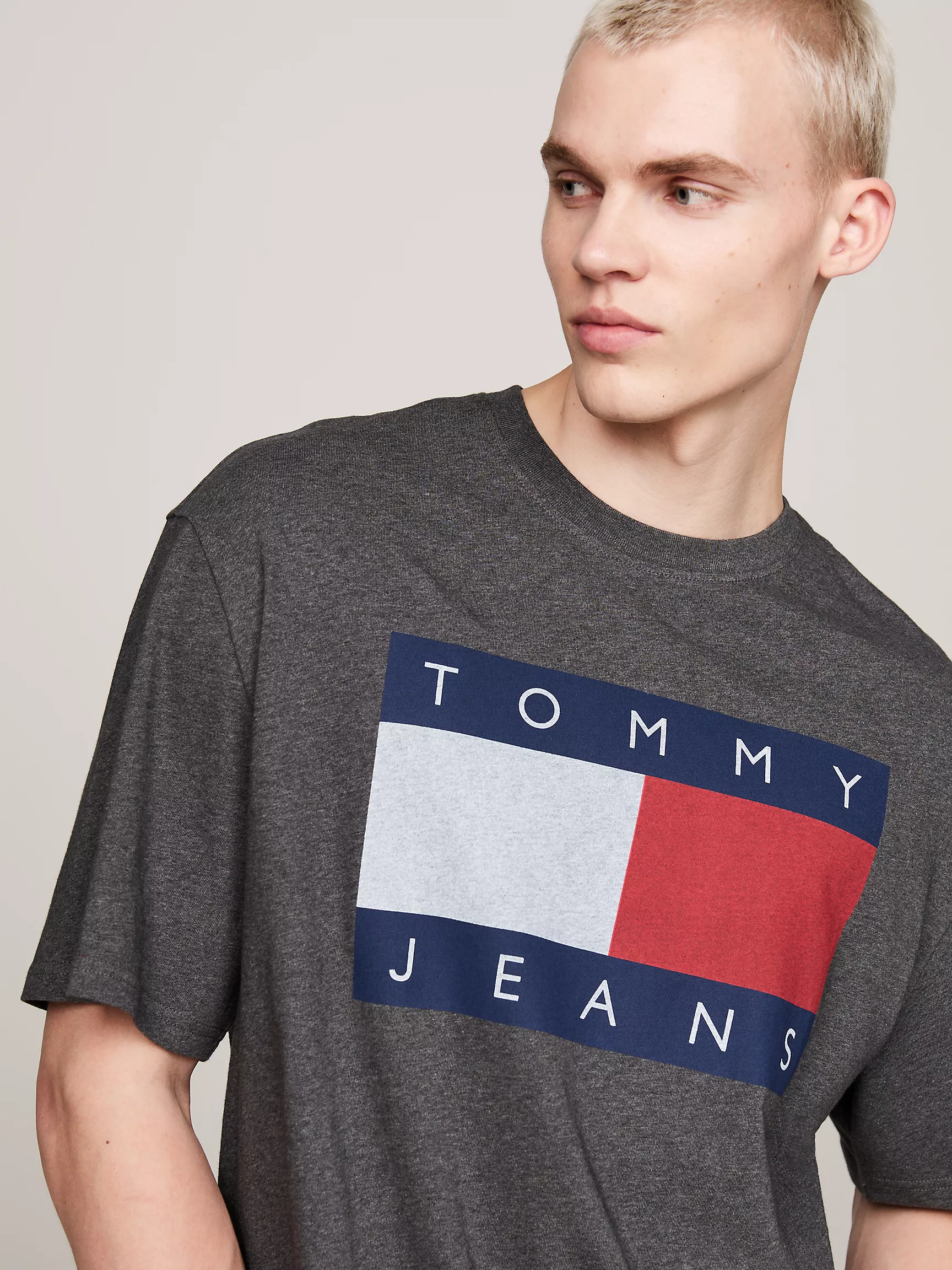 Мужская футболка Tommy Hilfiger, Удлиненная футболка с нашивкой TJ Flag