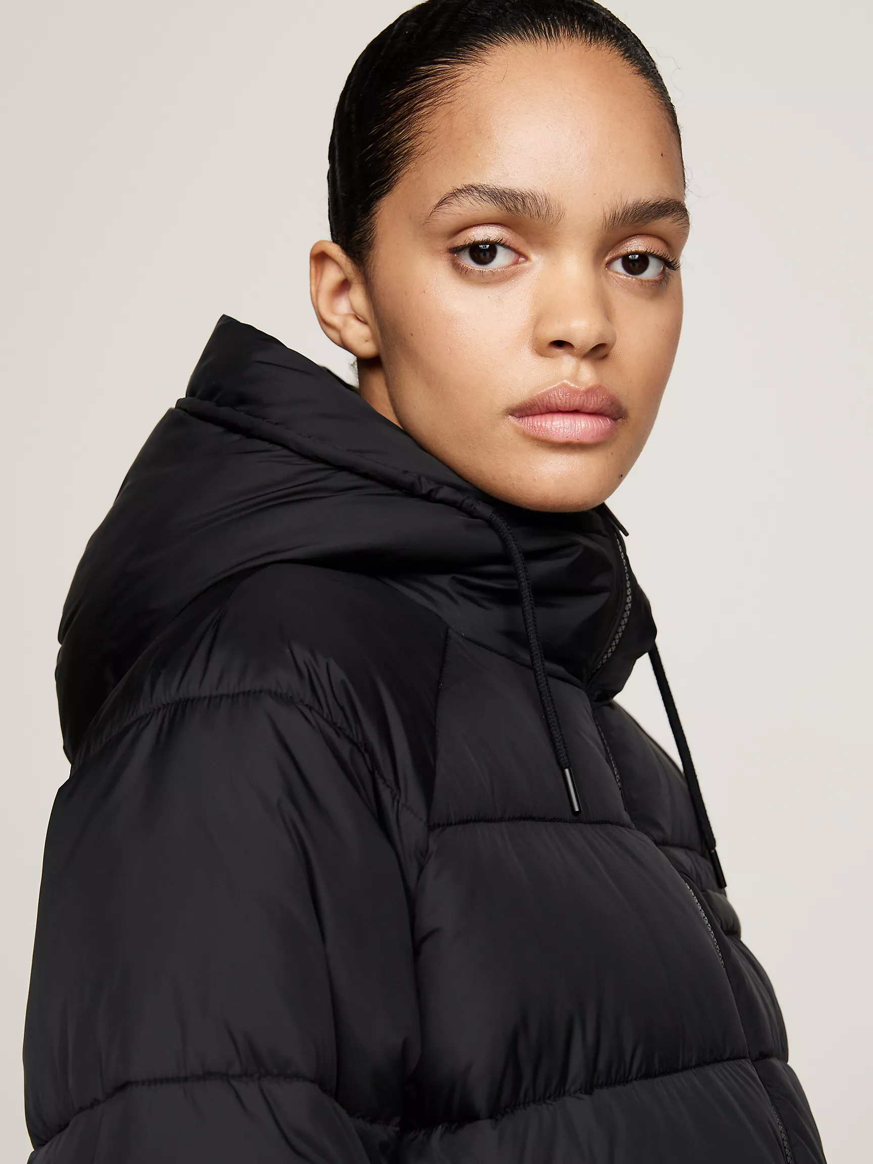 Женское пальто Tommy Hilfiger, Водоотталкивающее пуховое пальто с капюшоном