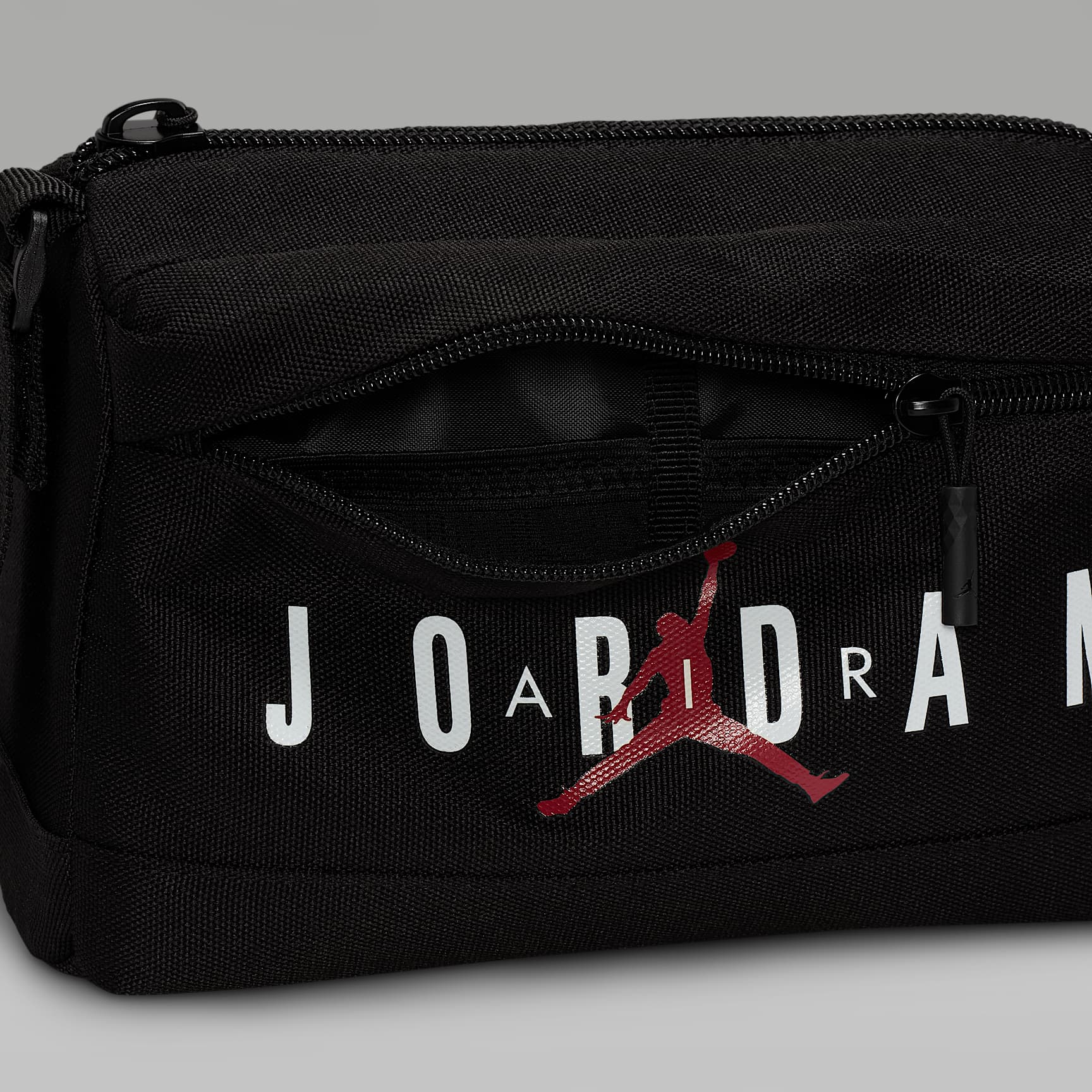 Jordan Crossbody Bag (3.3L)