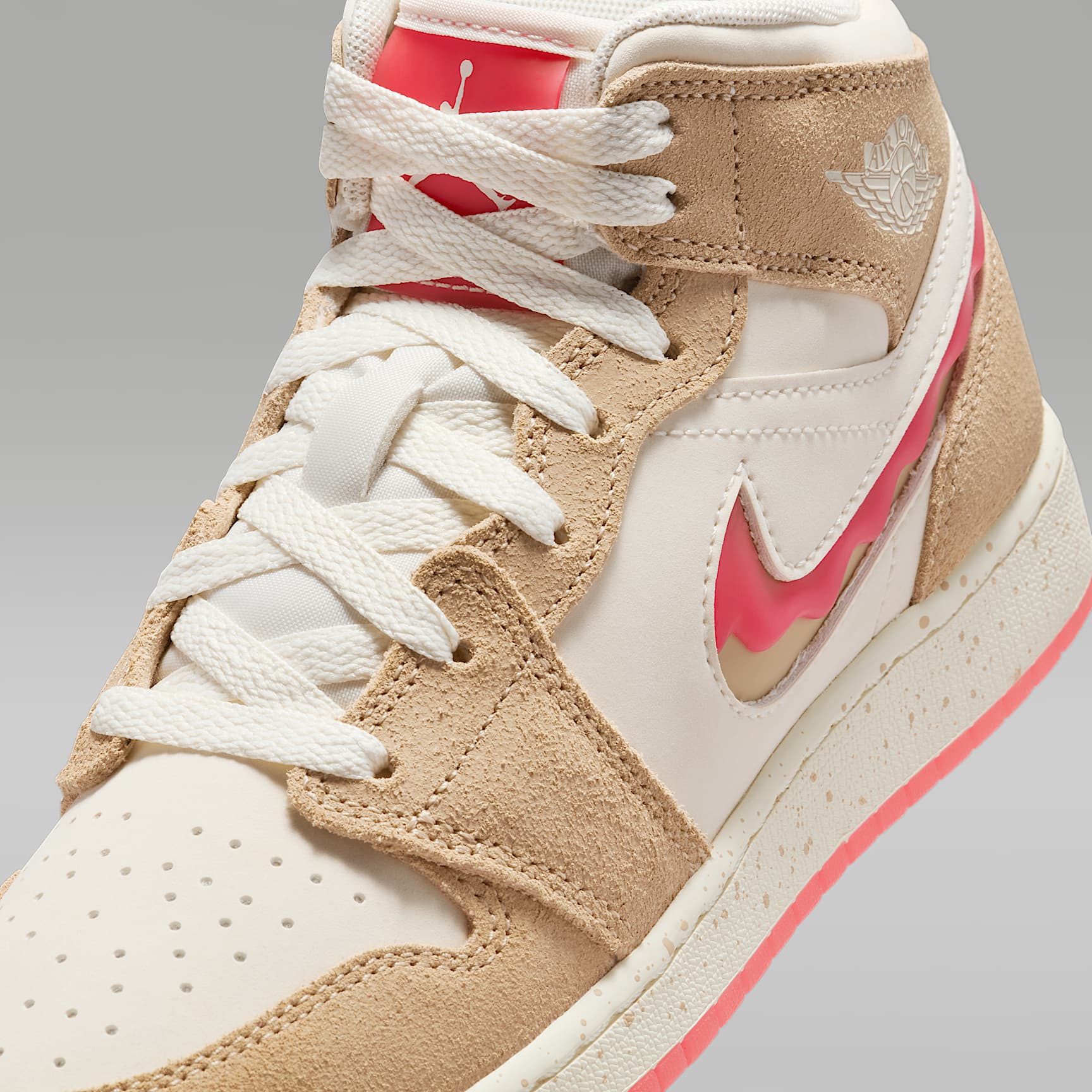 Air Jordan 1 Mid SE Big Kids' Shoes