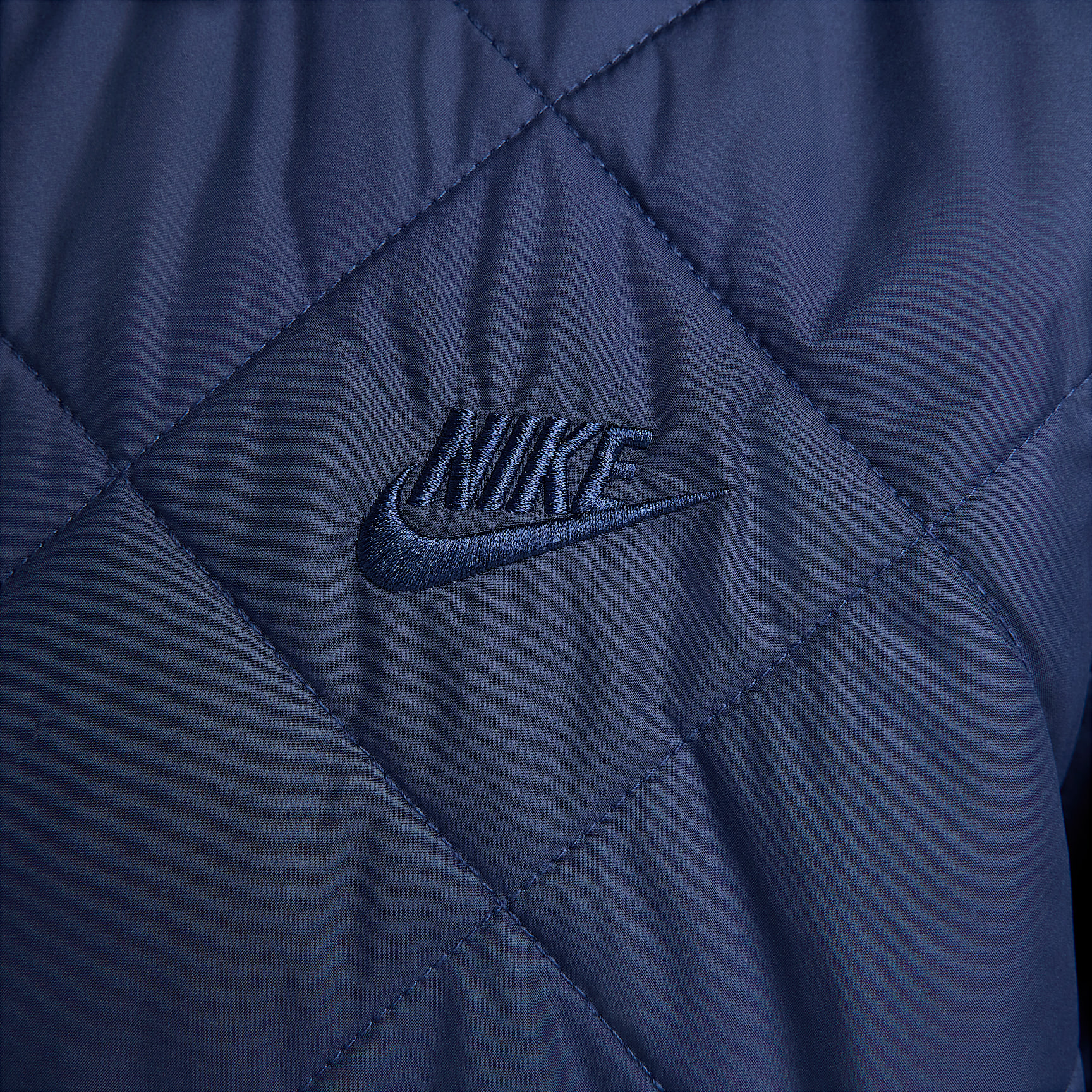 Nike Club Men's Lightweight Quilted Therma-FIT Insulated Jacket