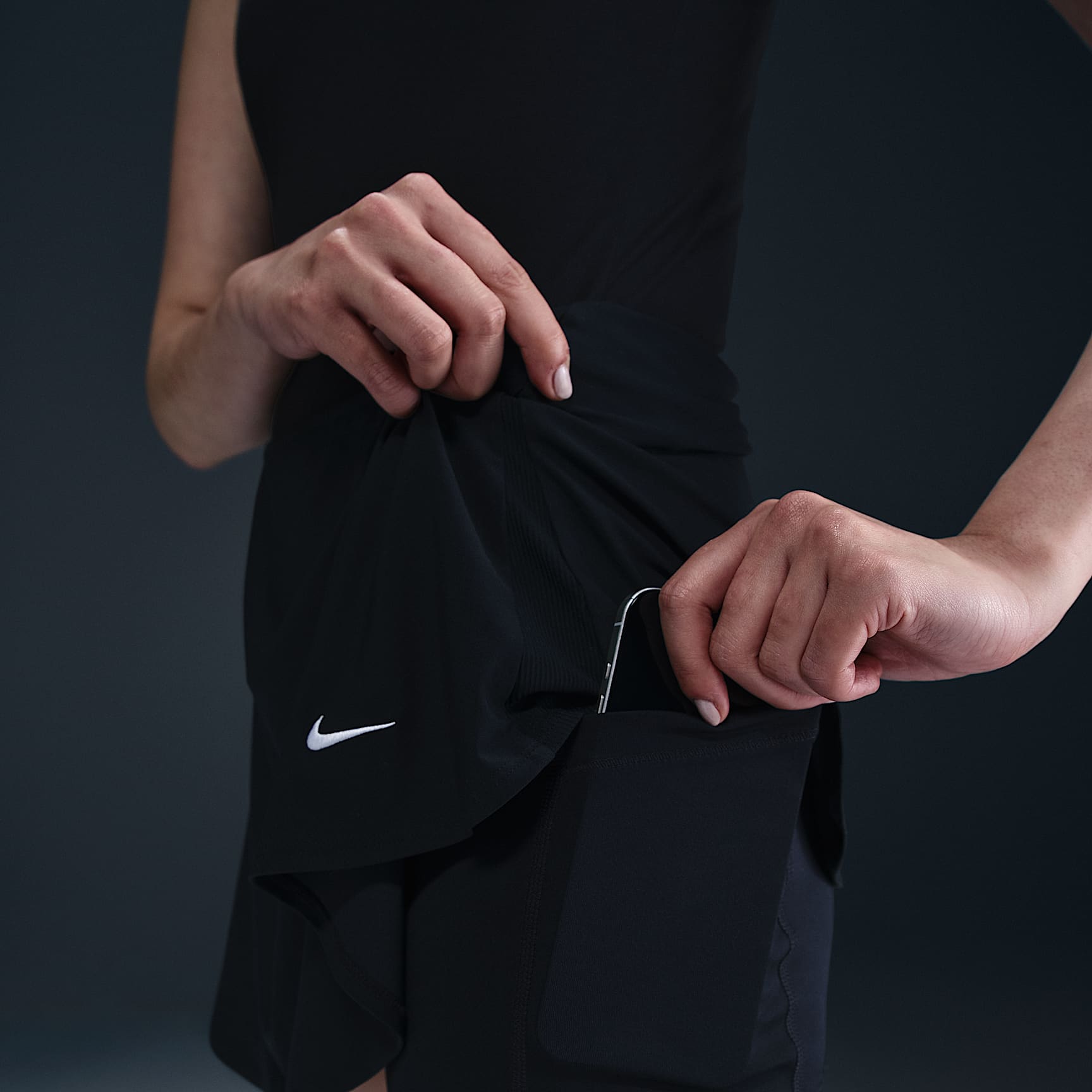 Nike Victory Women's Dri-FIT Short Flouncy Tennis Skirt
