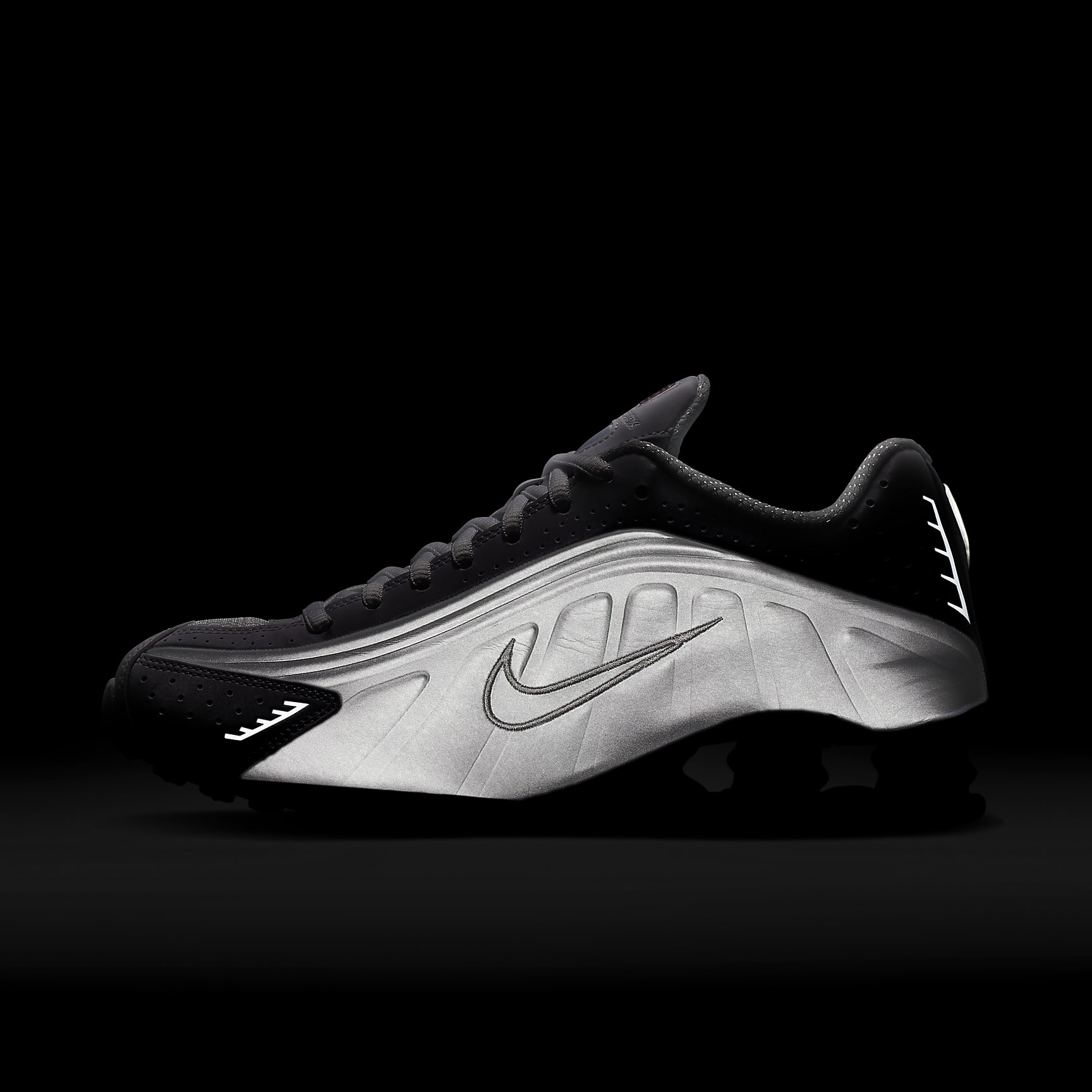 Nike Shox R4 Women's Shoes
