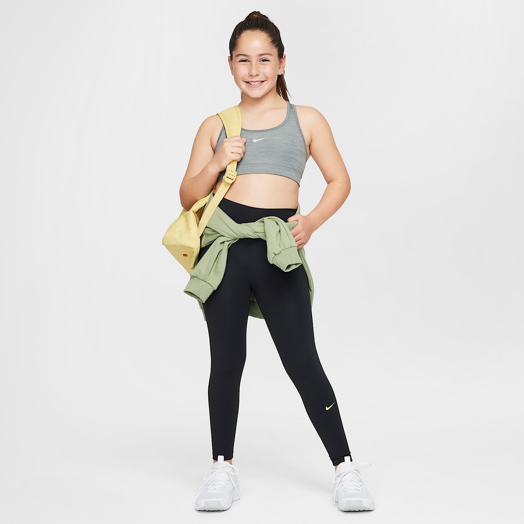 Nike Swoosh Girls' Sports Bra (Extended Size)
