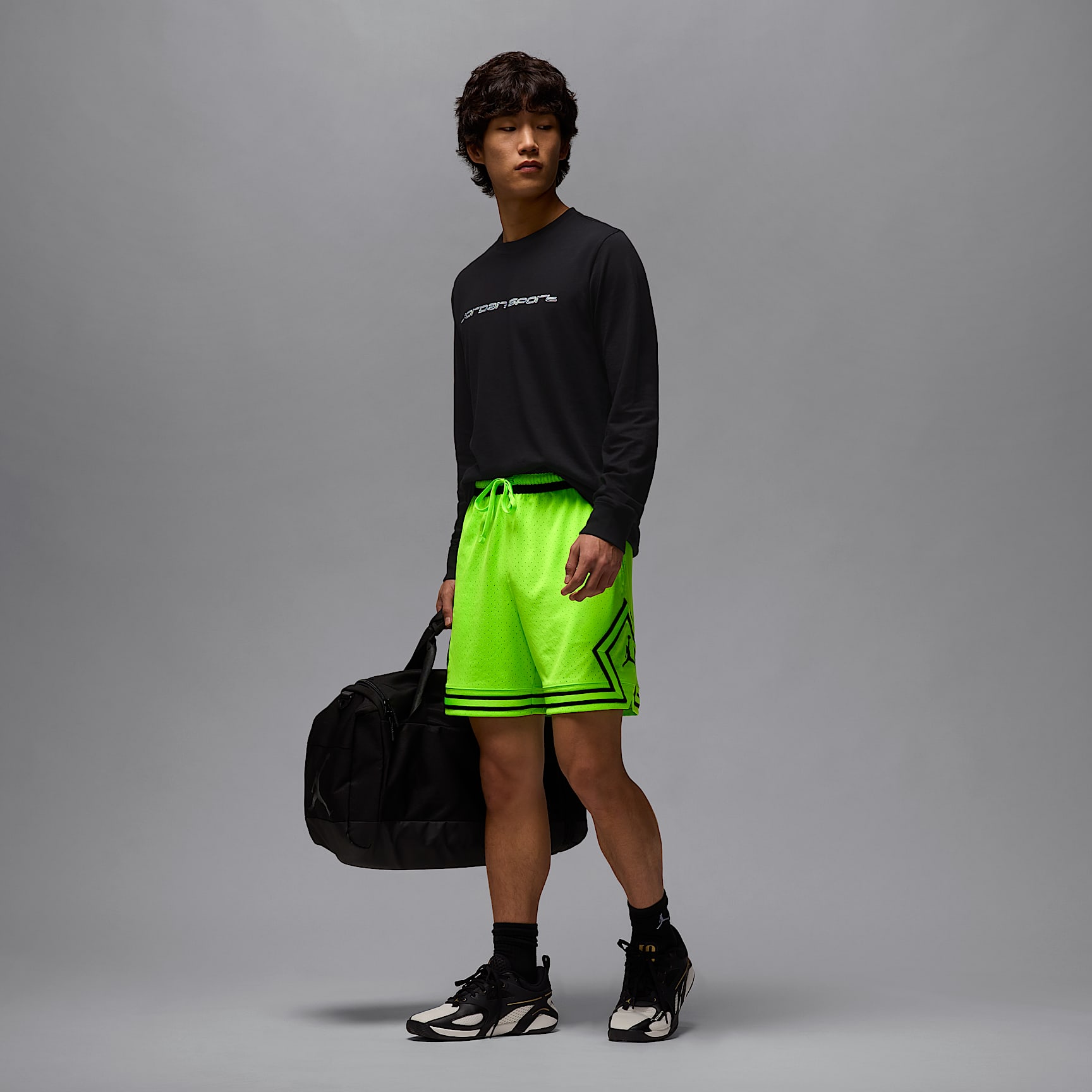 Jordan Sport Men's Dri-FIT Mesh Diamond Shorts