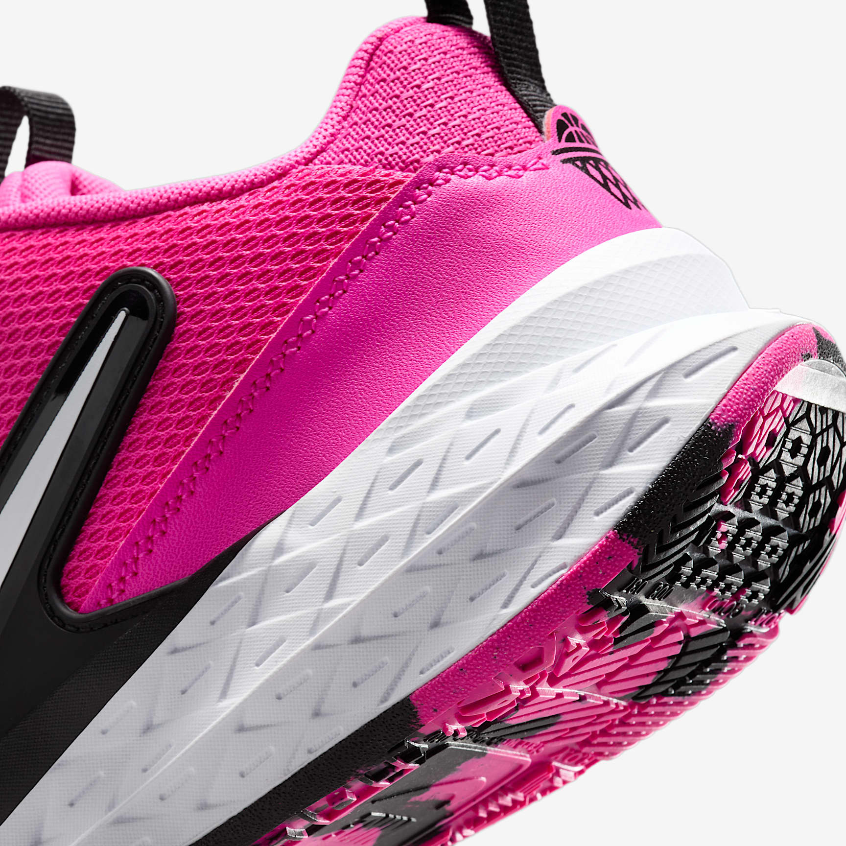 Nike Team Hustle D 12 Big Kids' Basketball Shoes