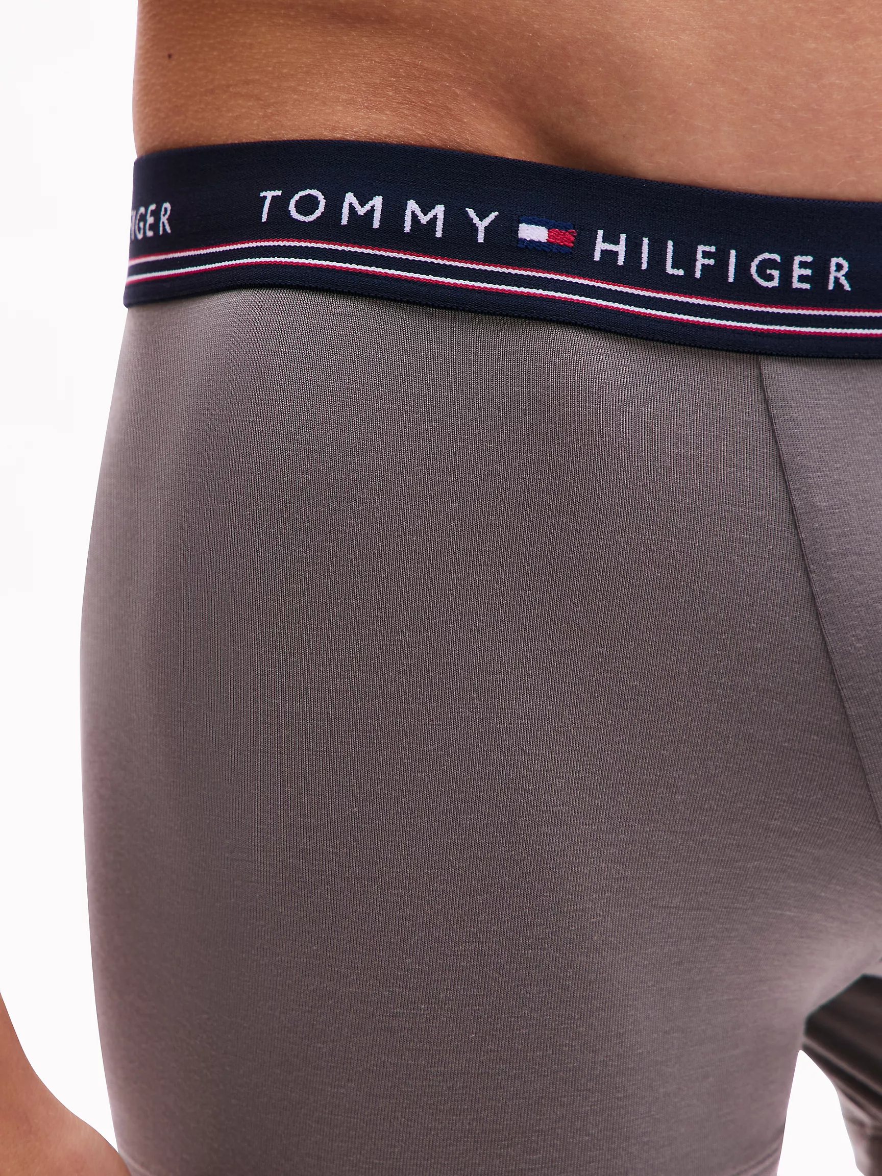 Мужское нижнее белье Tommy Hilfiger, Укороченные трусы-боксеры из эластичного модала (набор 3 шт.)
