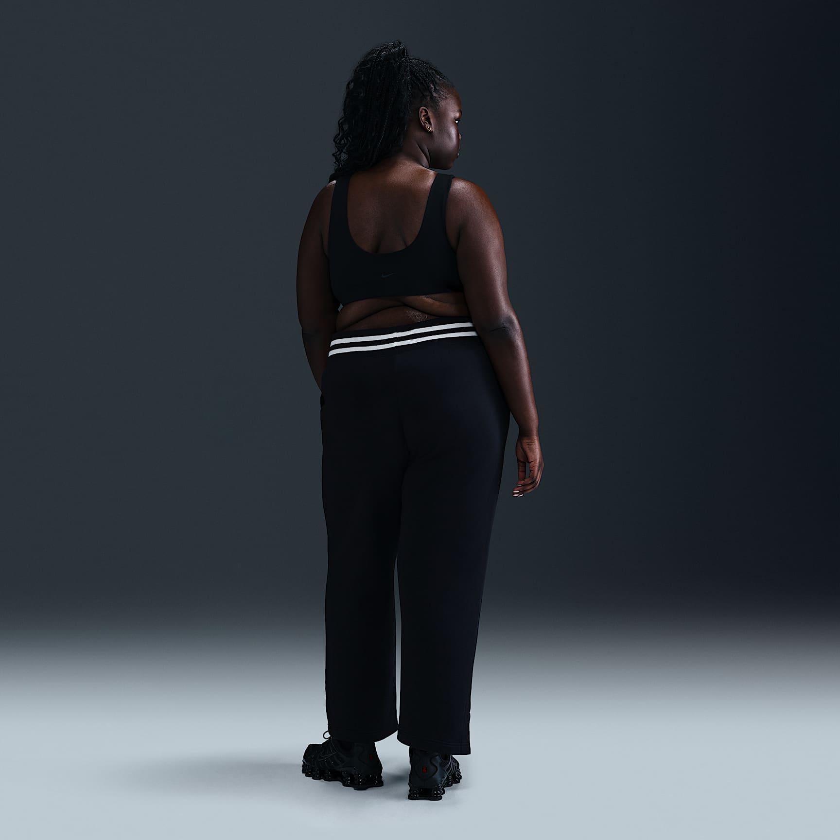 Nike Sportswear Phoenix Fleece Women's High-Waisted Wide-Leg Graphic Pants (Plus Size)