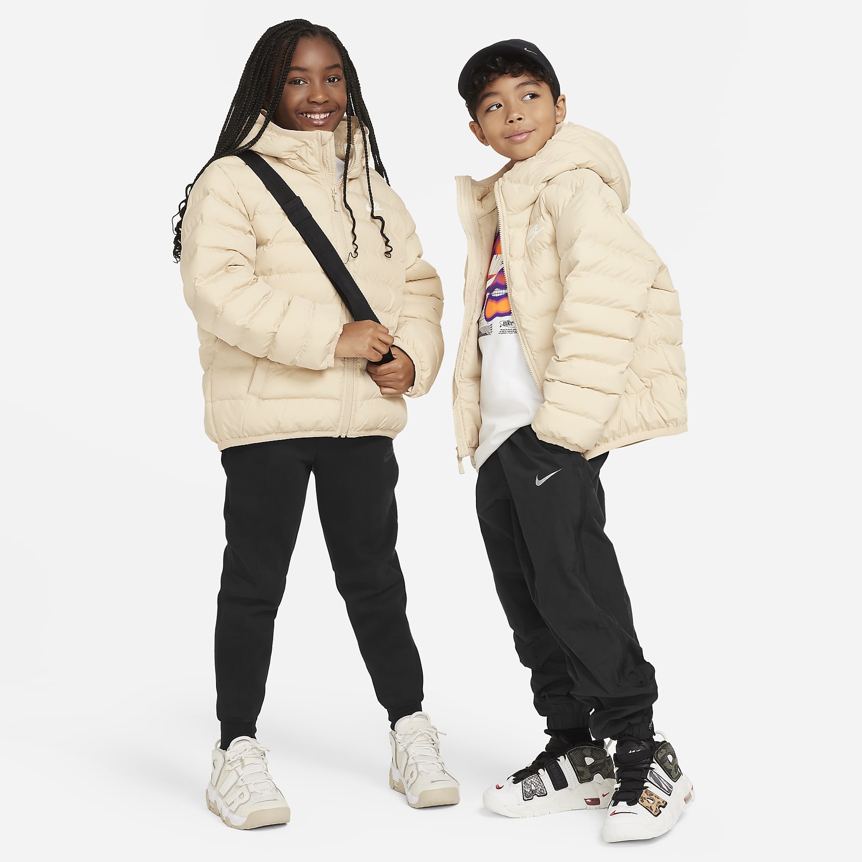 Nike Sportswear Lightweight Synthetic Fill Big Kids' Loose Hooded Jacket