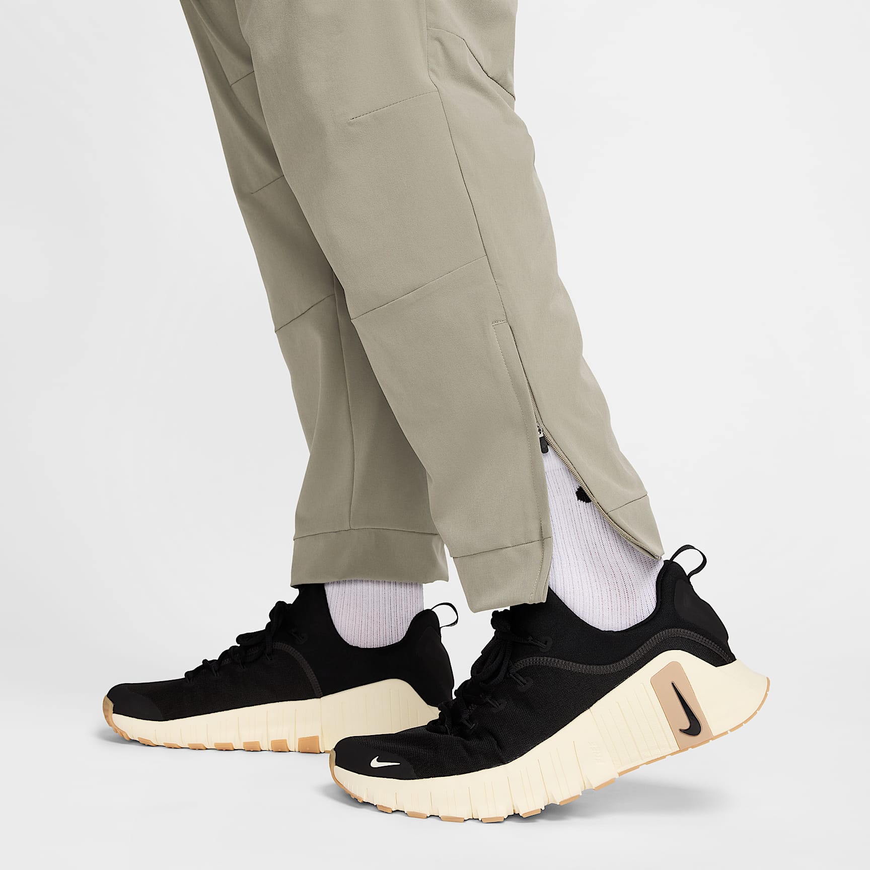 Nike Unlimited Men's Dri-FIT Zippered Cuff Versatile Pants