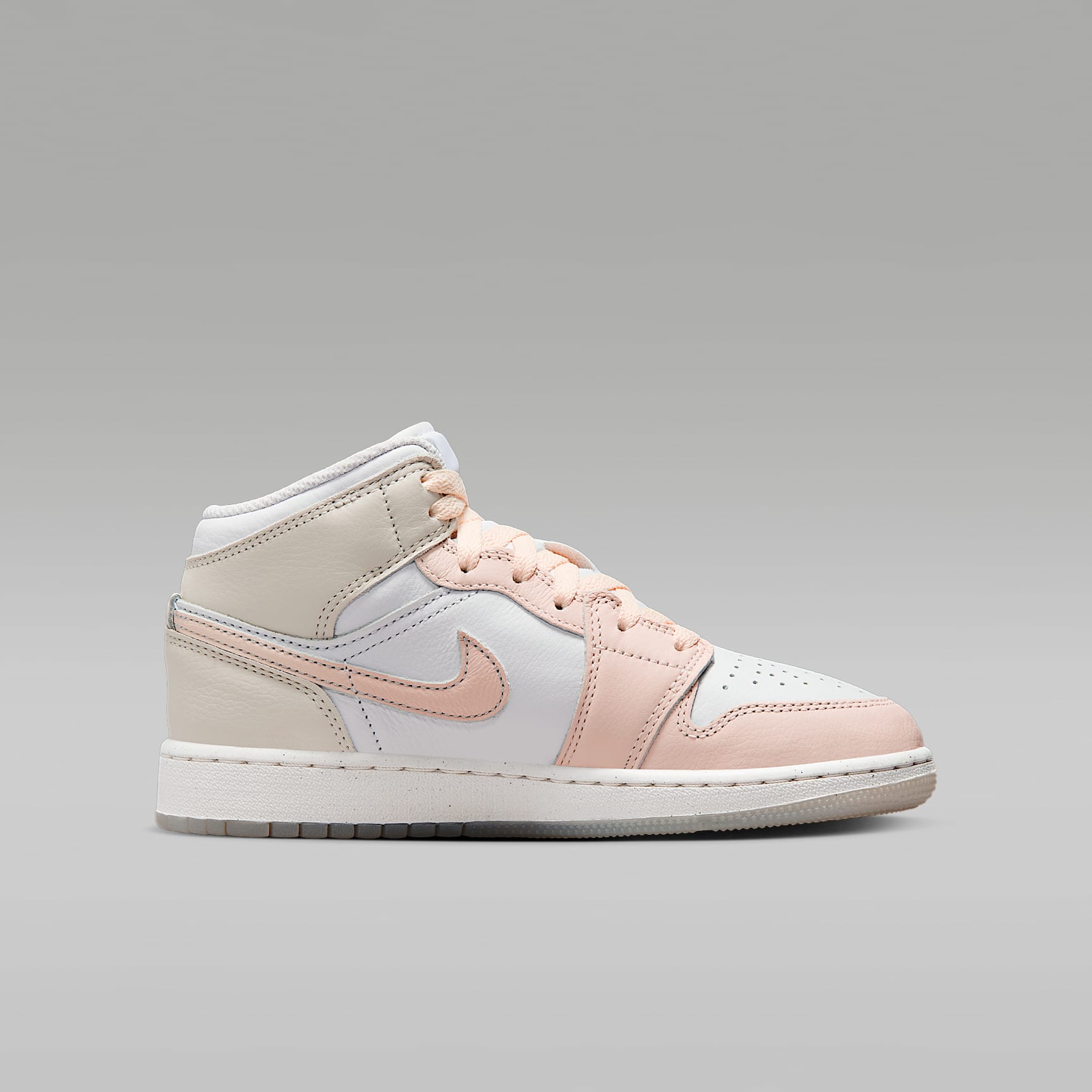 Air Jordan 1 Mid SE Big Kids' Shoes