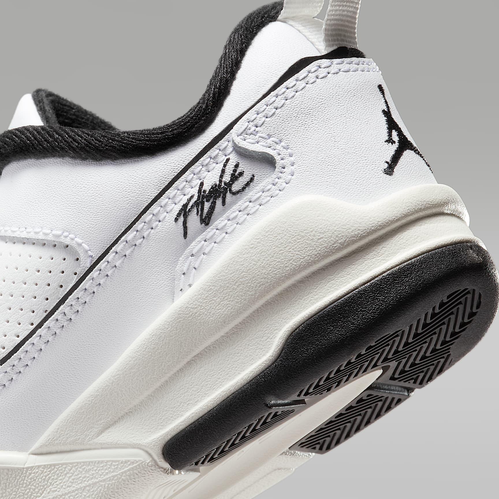 Jordan Flight Court Little Kids' Shoes
