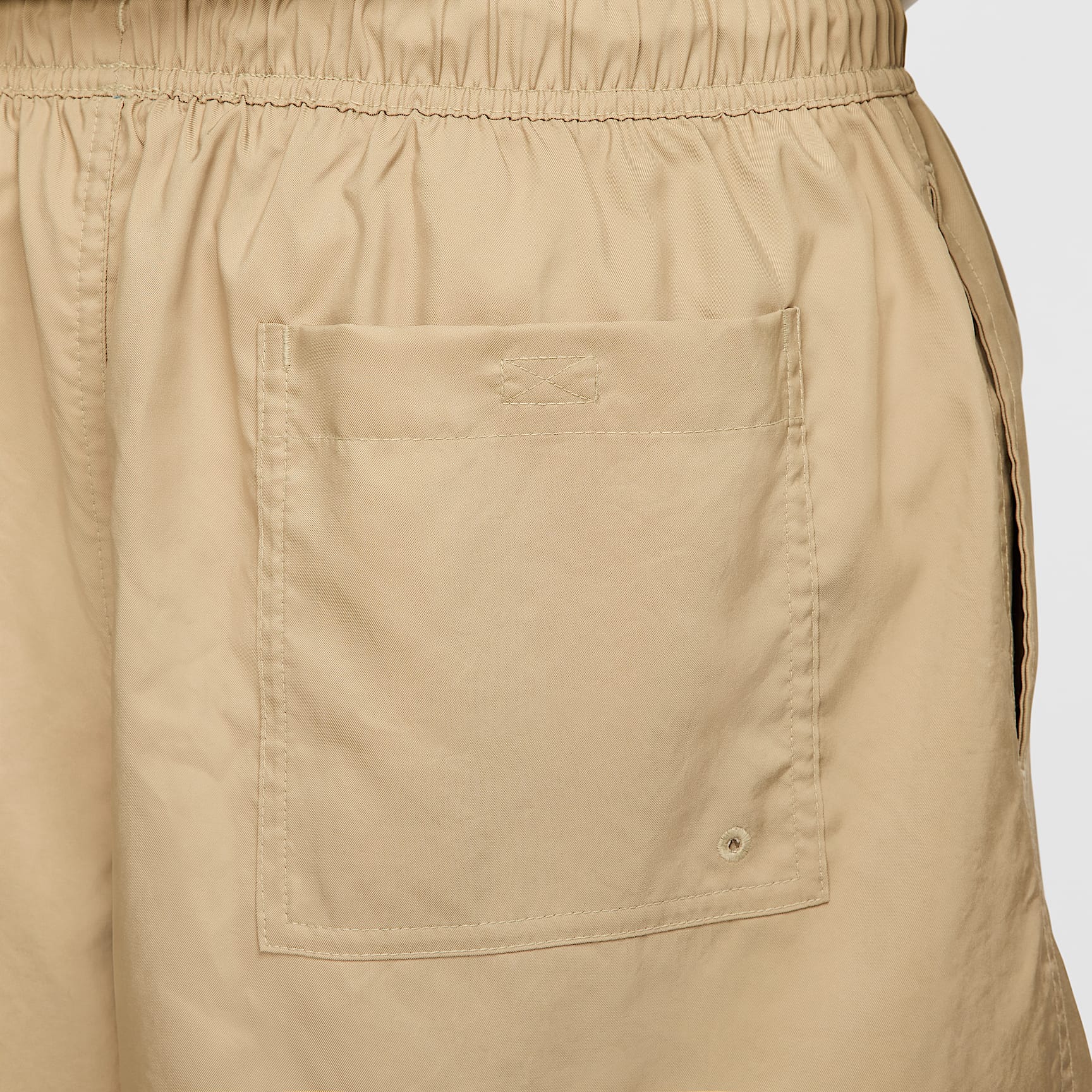 Nike Club Men's Woven Flow Shorts
