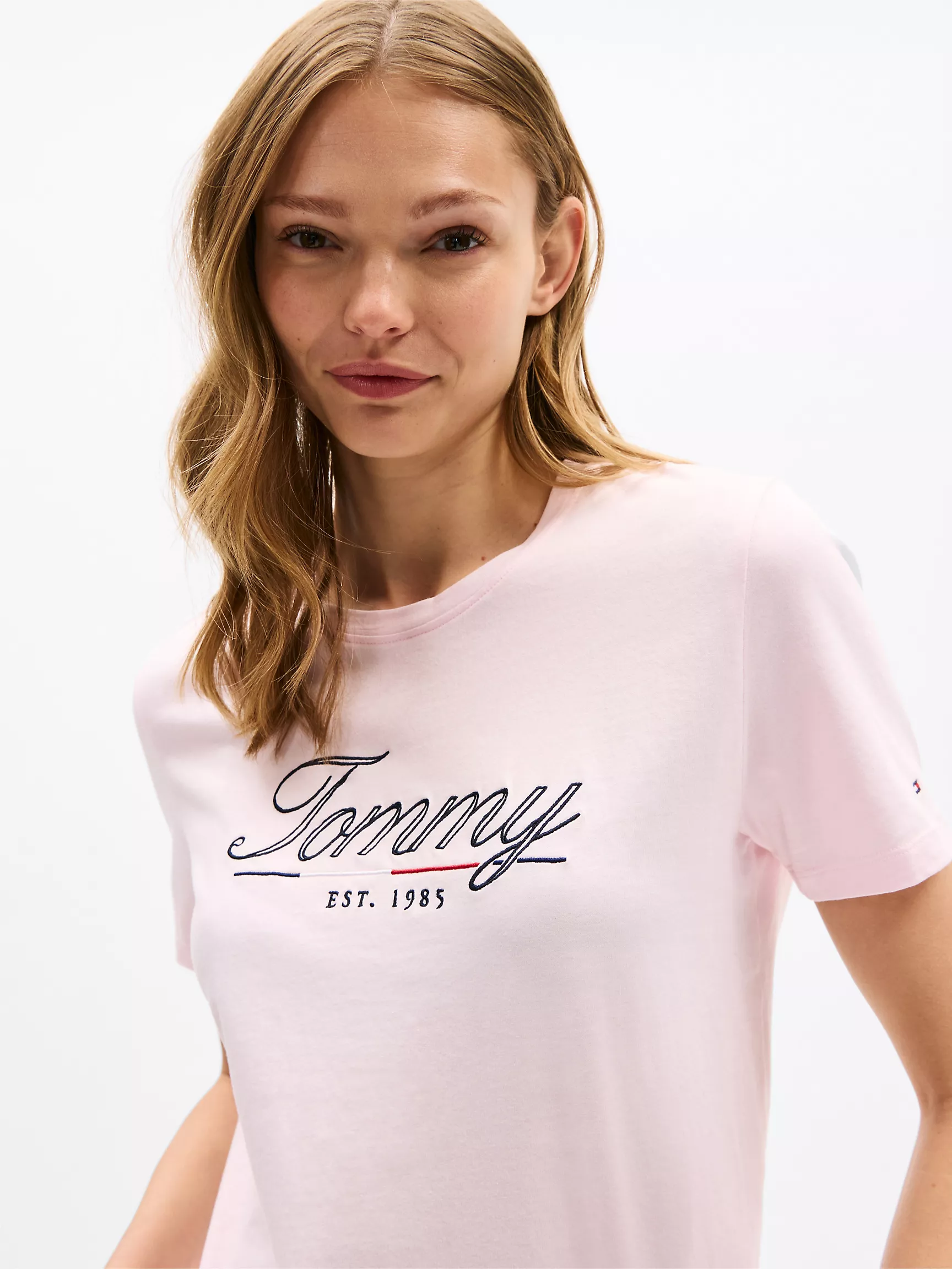 Женская футболка Tommy Hilfiger, Футболка с логотипом Tommy в виде рукописного текста