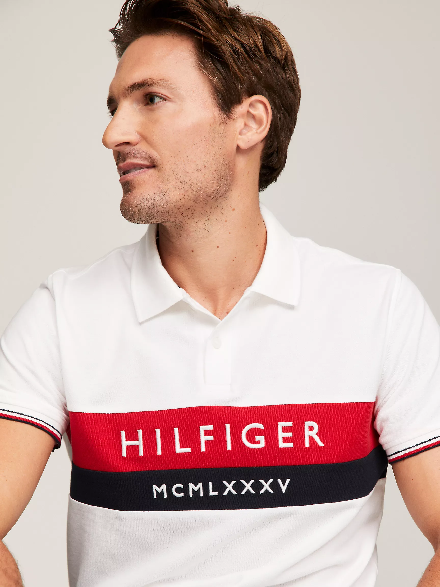 Мужское поло Tommy Hilfiger, Стандартное поло с вышитым логотипом Hilfiger