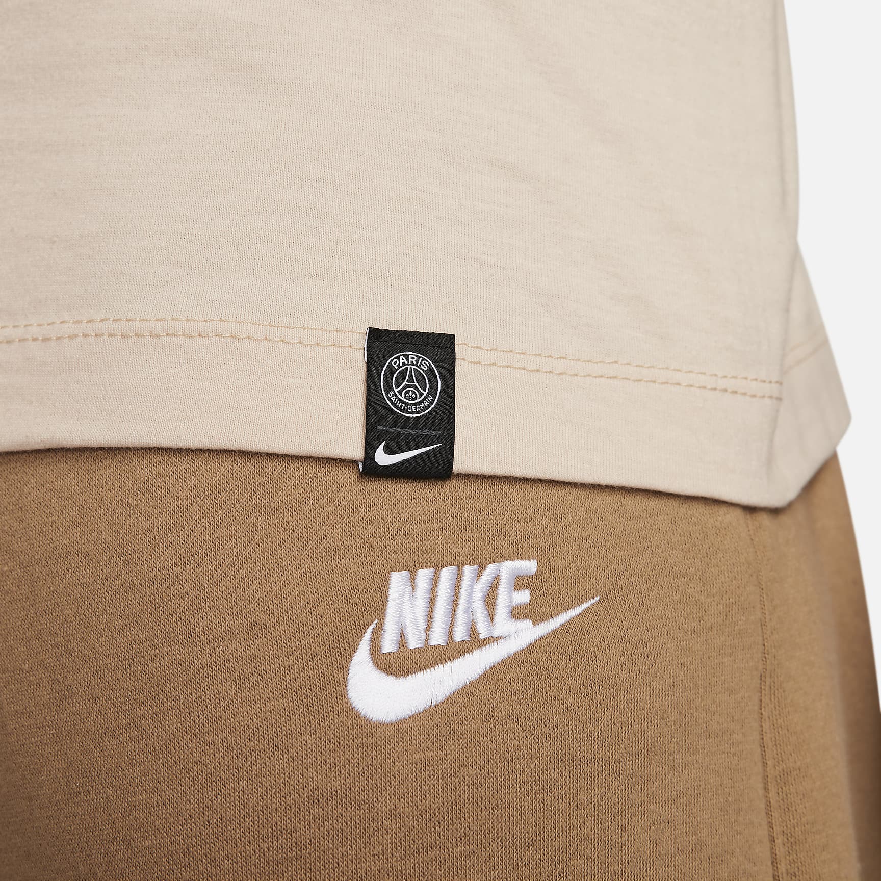 Paris Saint-Germain Swoosh Men's Nike T-Shirt
