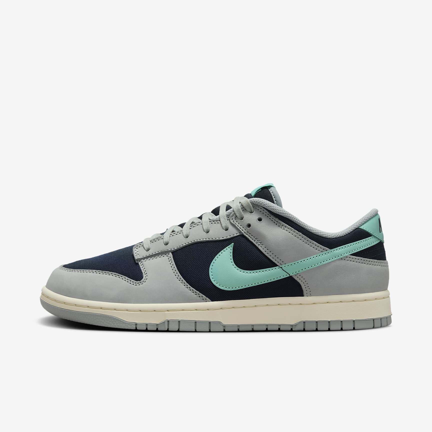 Nike Dunk Low Retro Premium Men's Shoes