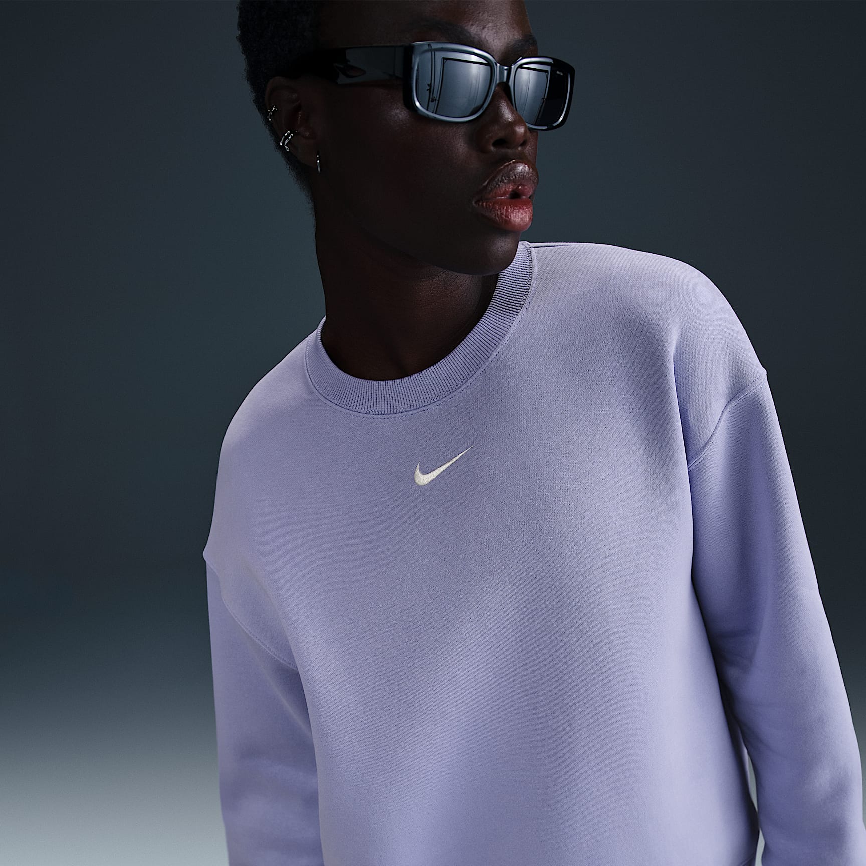 Nike Sportswear Phoenix Fleece Women's Oversized Crew-Neck Sweatshirt