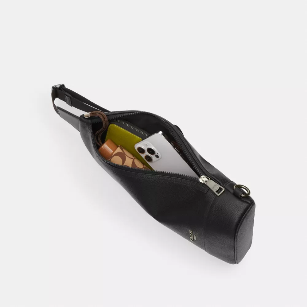 Сумка COACH Dominic Sling Pack In Signature Canvas