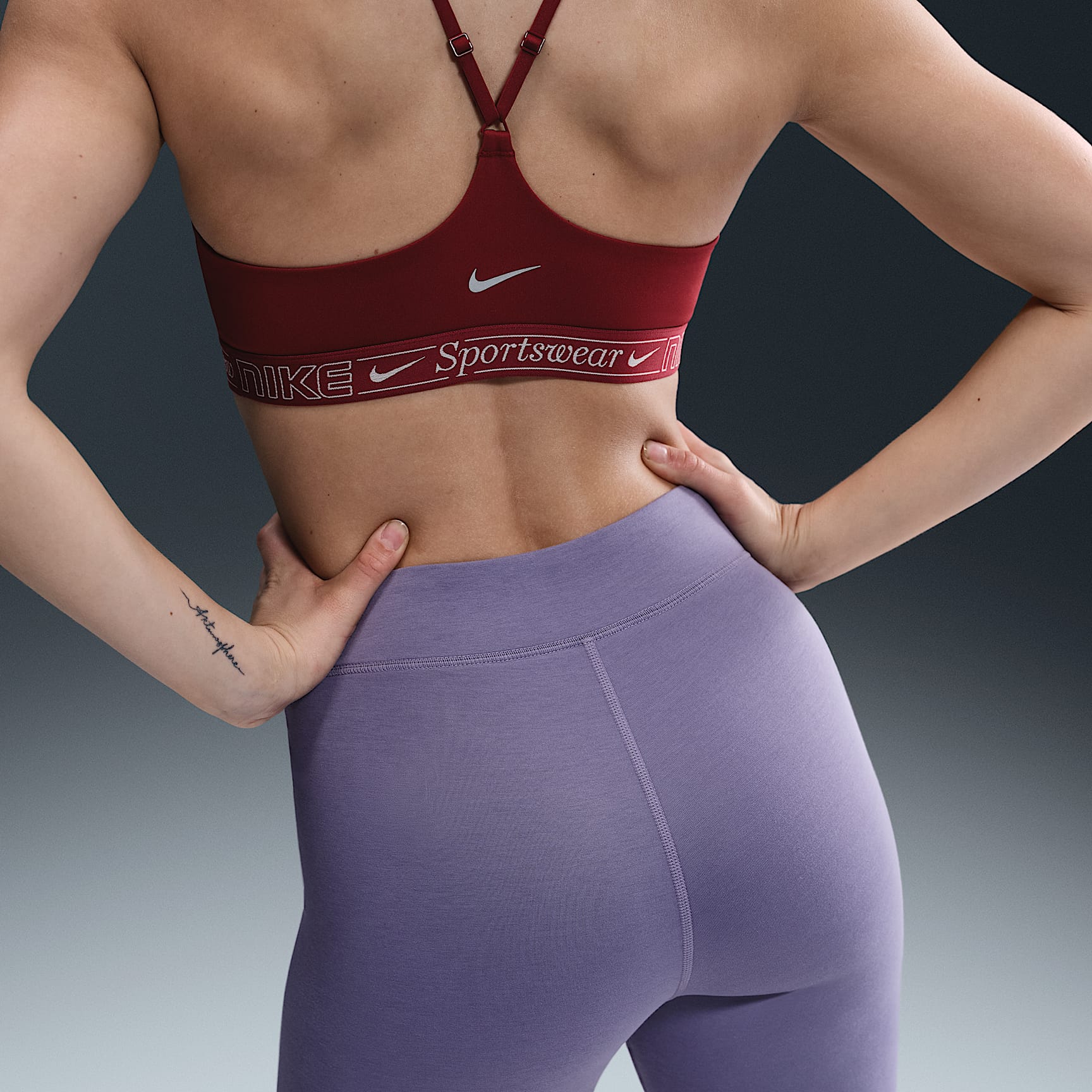 Nike Sportswear Classic Women's High-Waisted 8" Biker Shorts