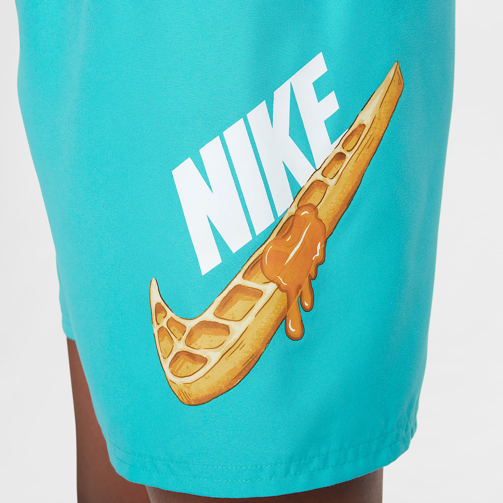 Nike Swim Breaker Big Kids' (Boys') 4" Brief-Lined Volley Shorts