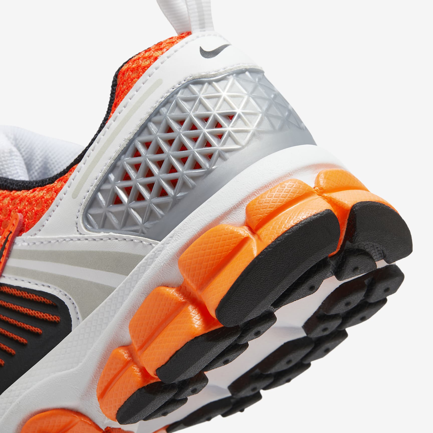 Nike Vomero 5 Big Kids' Shoes