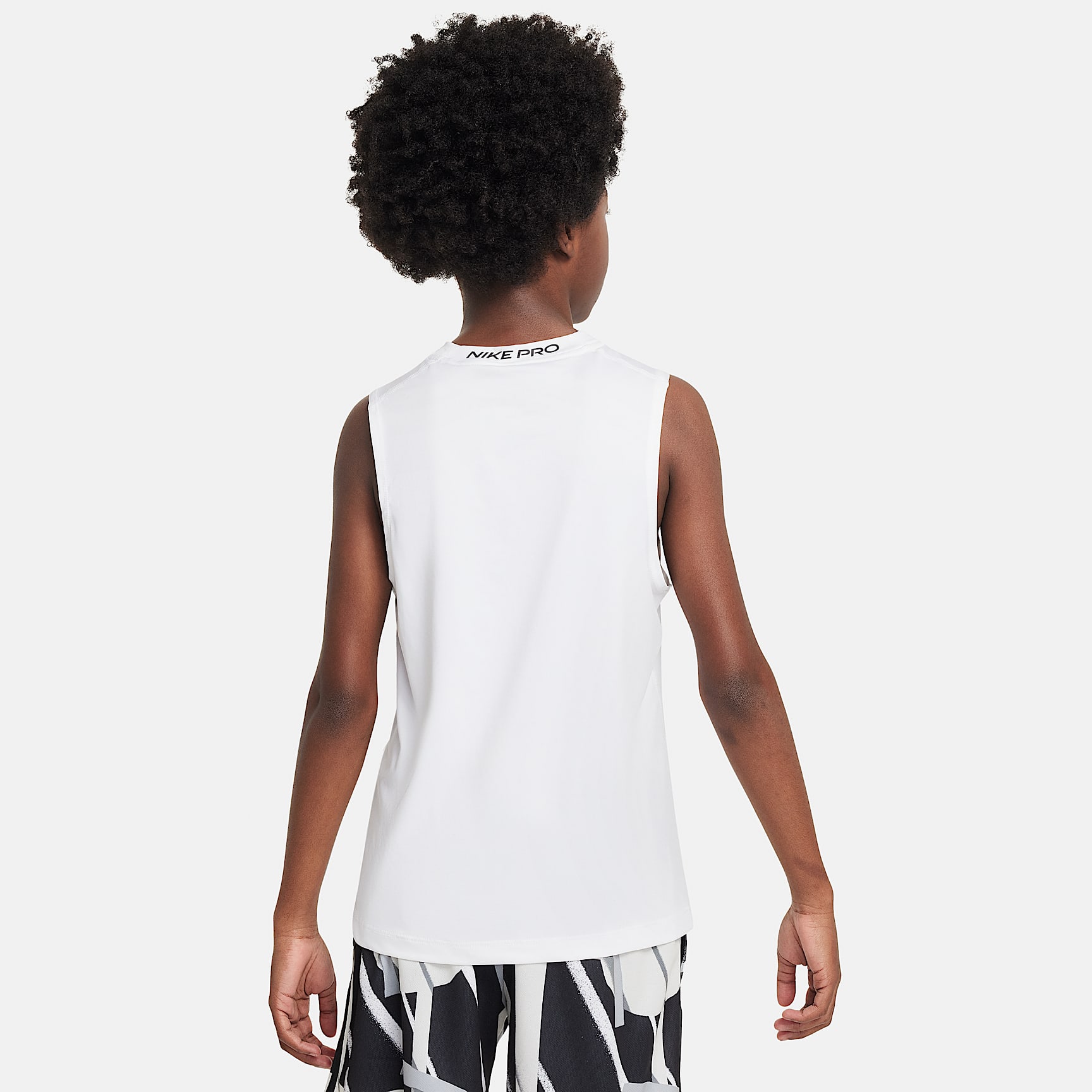 Nike Pro Big Kids' (Boys') Sleeveless Top