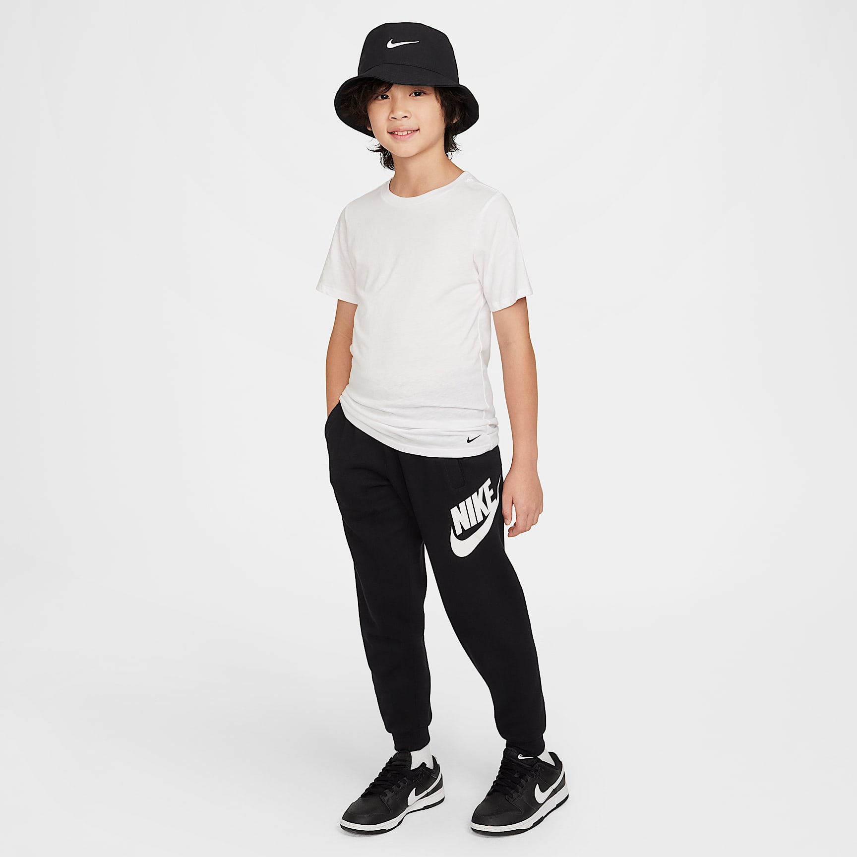 Nike Big Kids' Crew Undershirt (2-Pack)