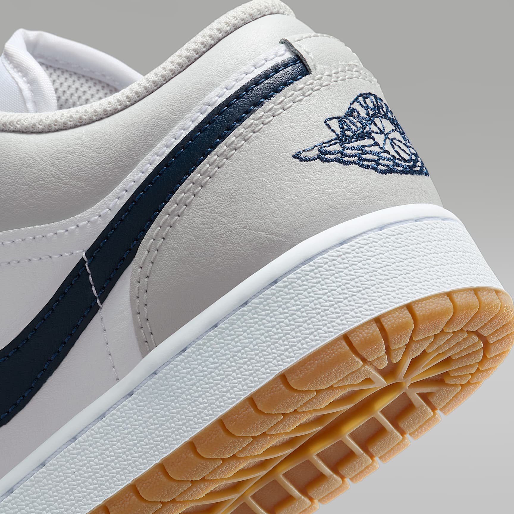 Air Jordan 1 Low Big Kids' Shoes