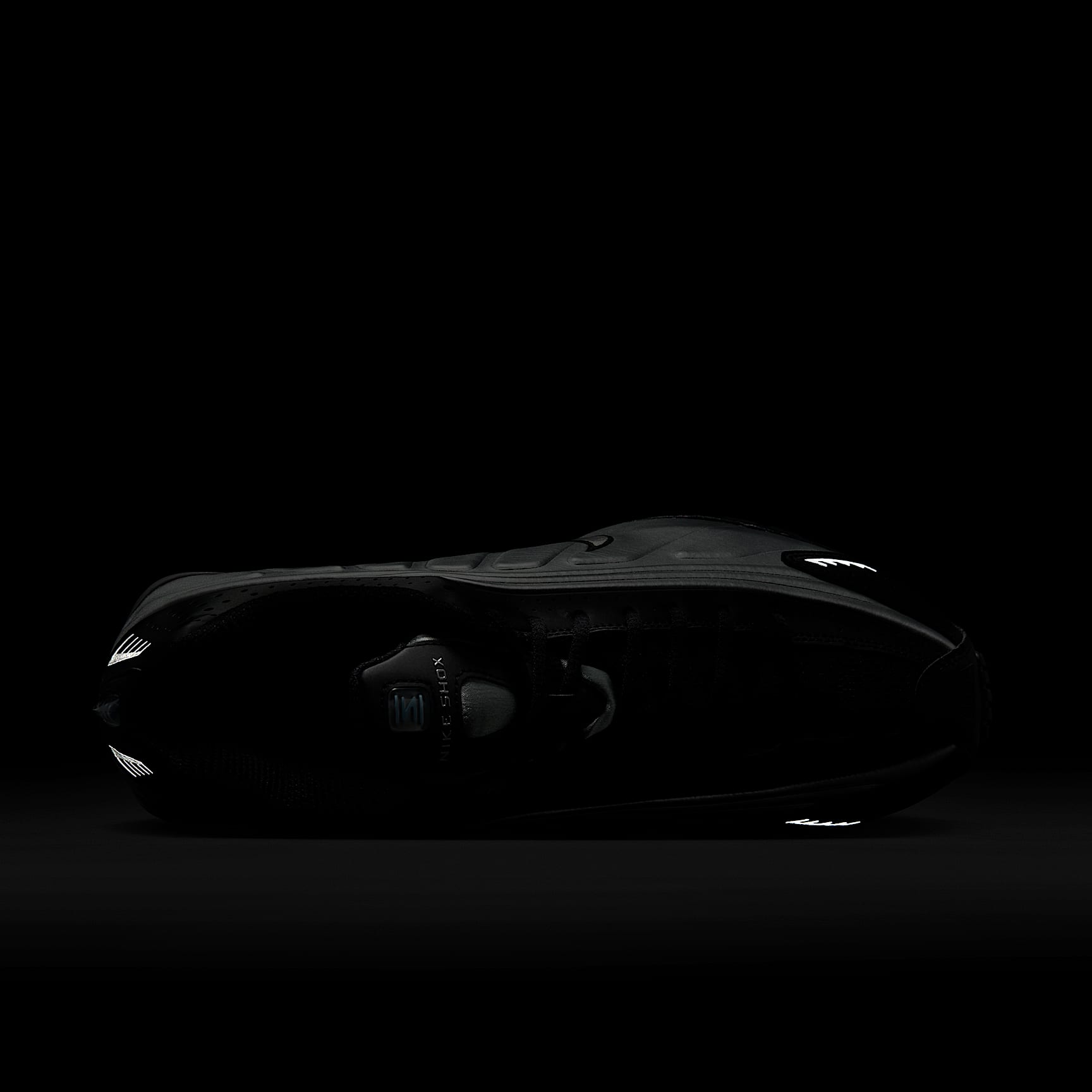 Nike Shox R4 Men's Shoes
