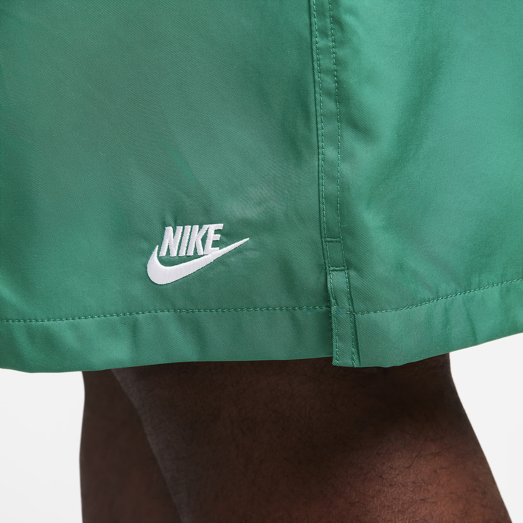Nike Club Men's Woven Flow Shorts