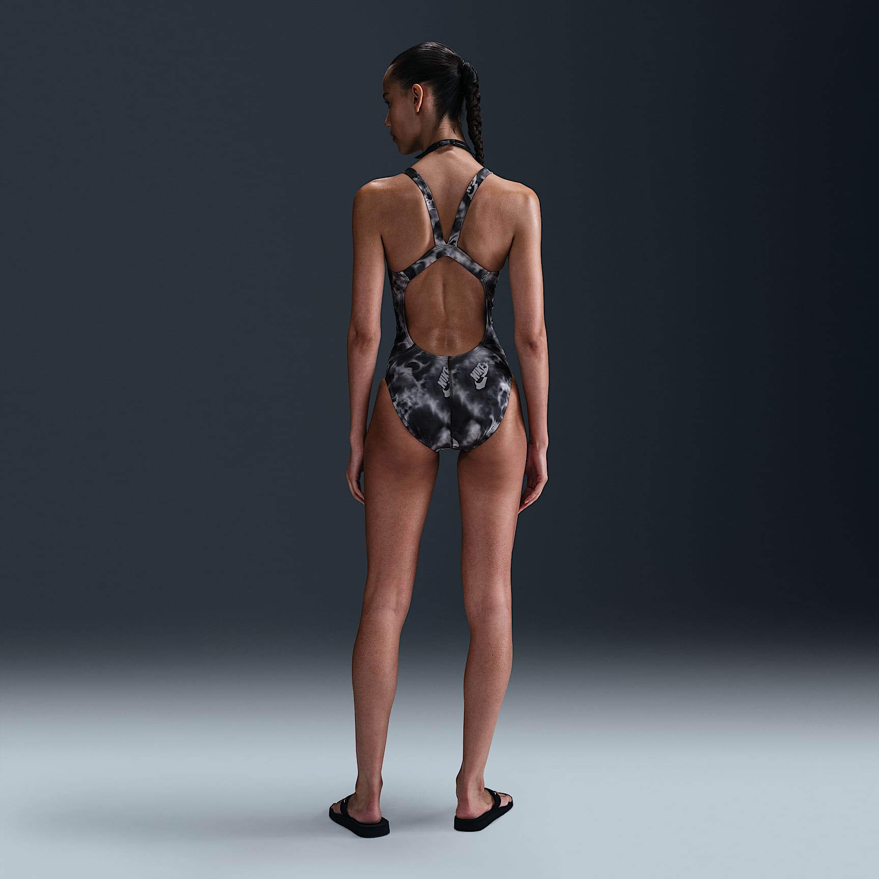 Nike Swim HydraStrong Women's Fastback One-Piece
