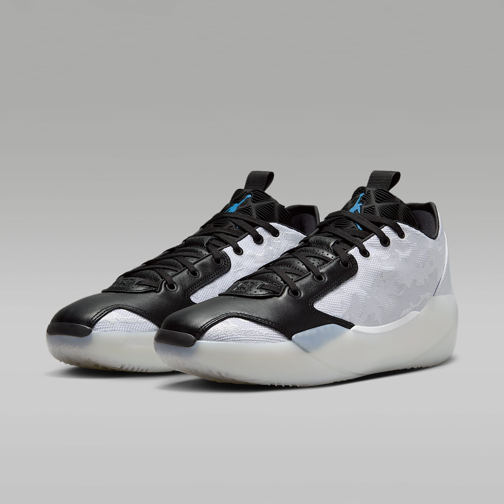 Air Jordan XXXIX "Croix" Basketball Shoes