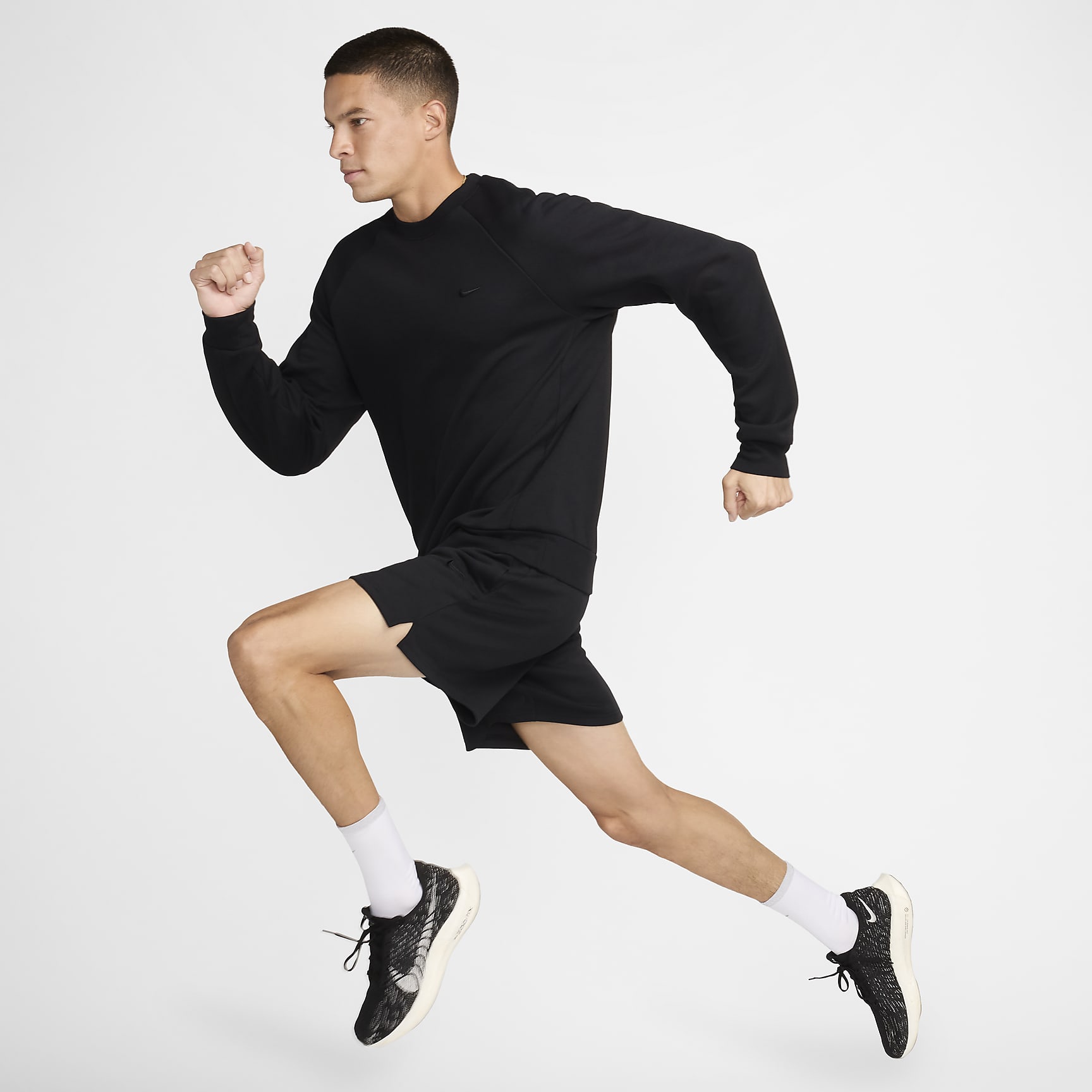 Nike Primary Fleece Men's 7" Dri-FIT UV Unlined Performance Shorts