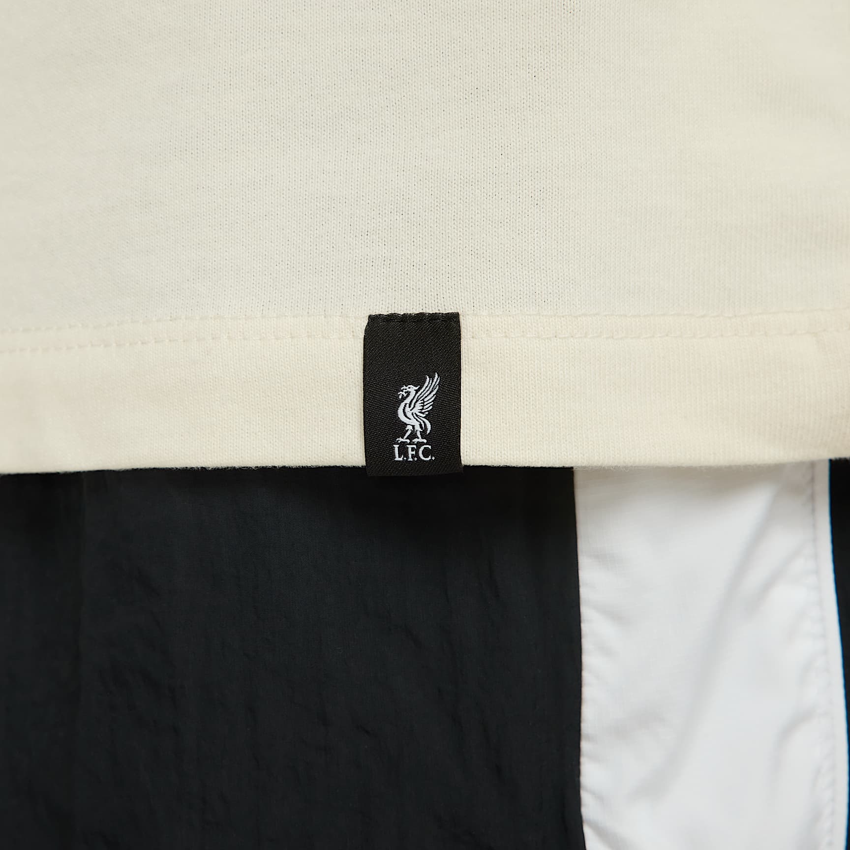 Liverpool FC Air Max Men's Nike Soccer T-Shirt