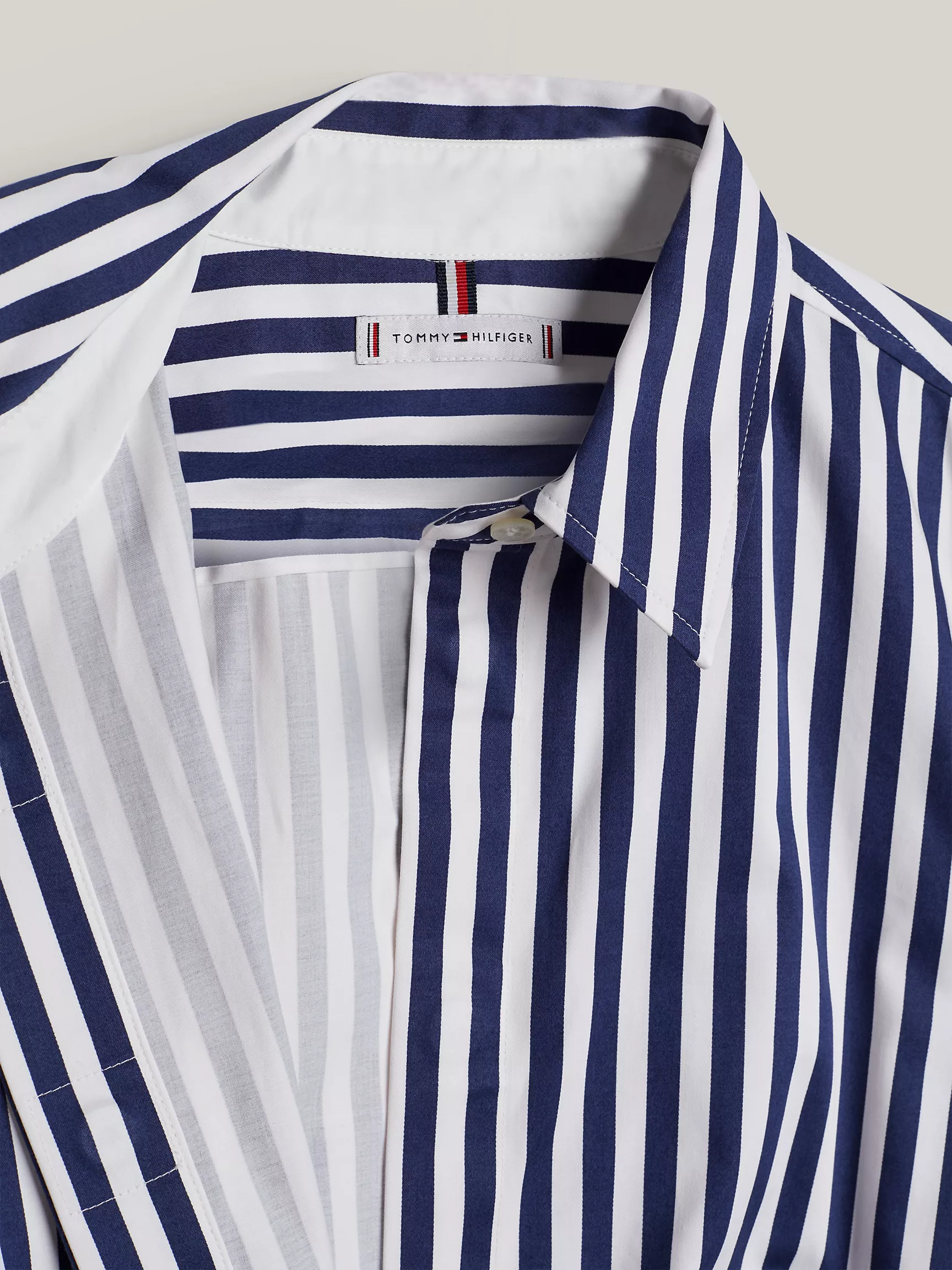 Женское платье Tommy Hilfiger, Мини-платье-рубашка в полоску "банкирский стиль"