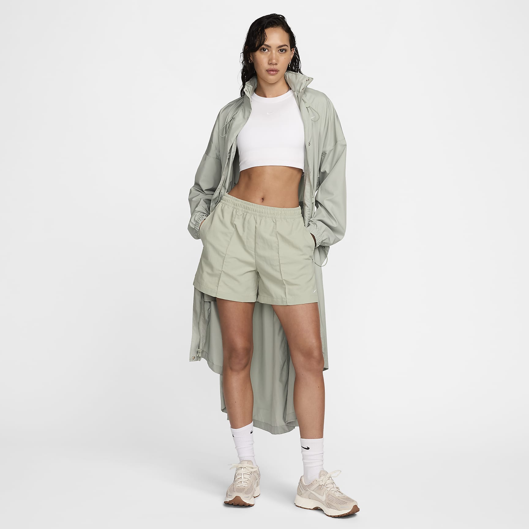 Nike Sportswear Everything Wovens Women's Mid-Rise 5" Shorts