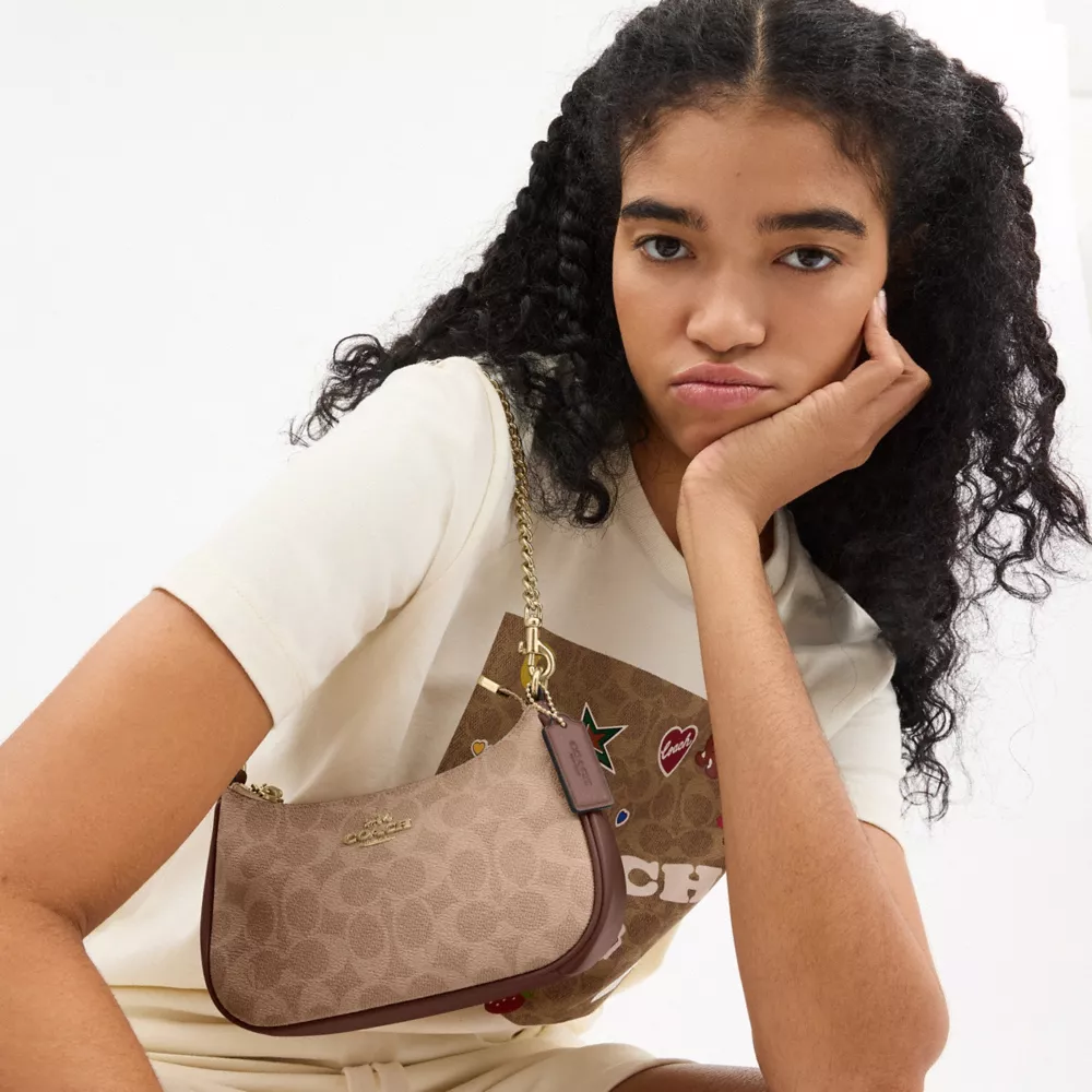 Сумка COACH Teri Mini Crossbody Bag In Signature Canvas