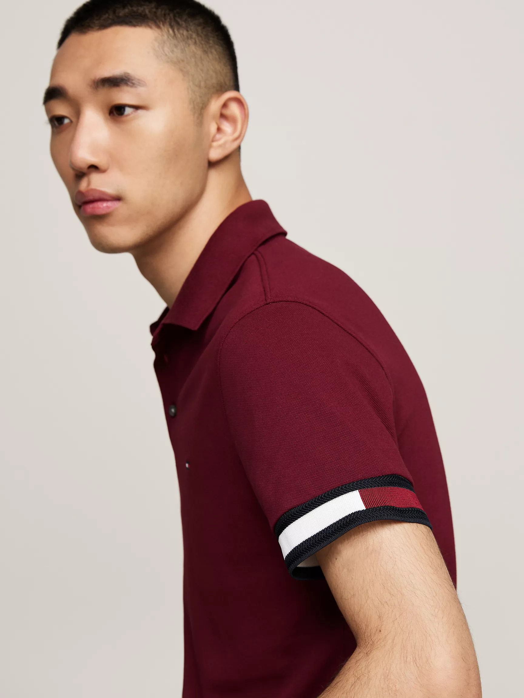 Мужское поло Tommy Hilfiger, Приталенное поло с логотипом флага на манжетах