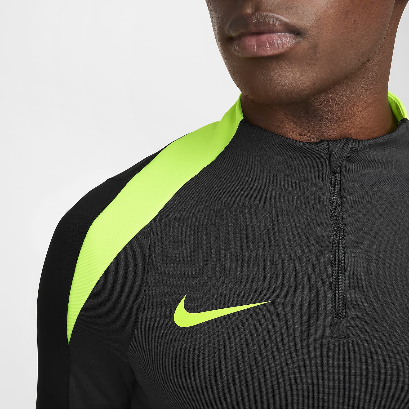 Nike Strike Men's Dri-FIT Soccer 1/2-Zip Drill Top