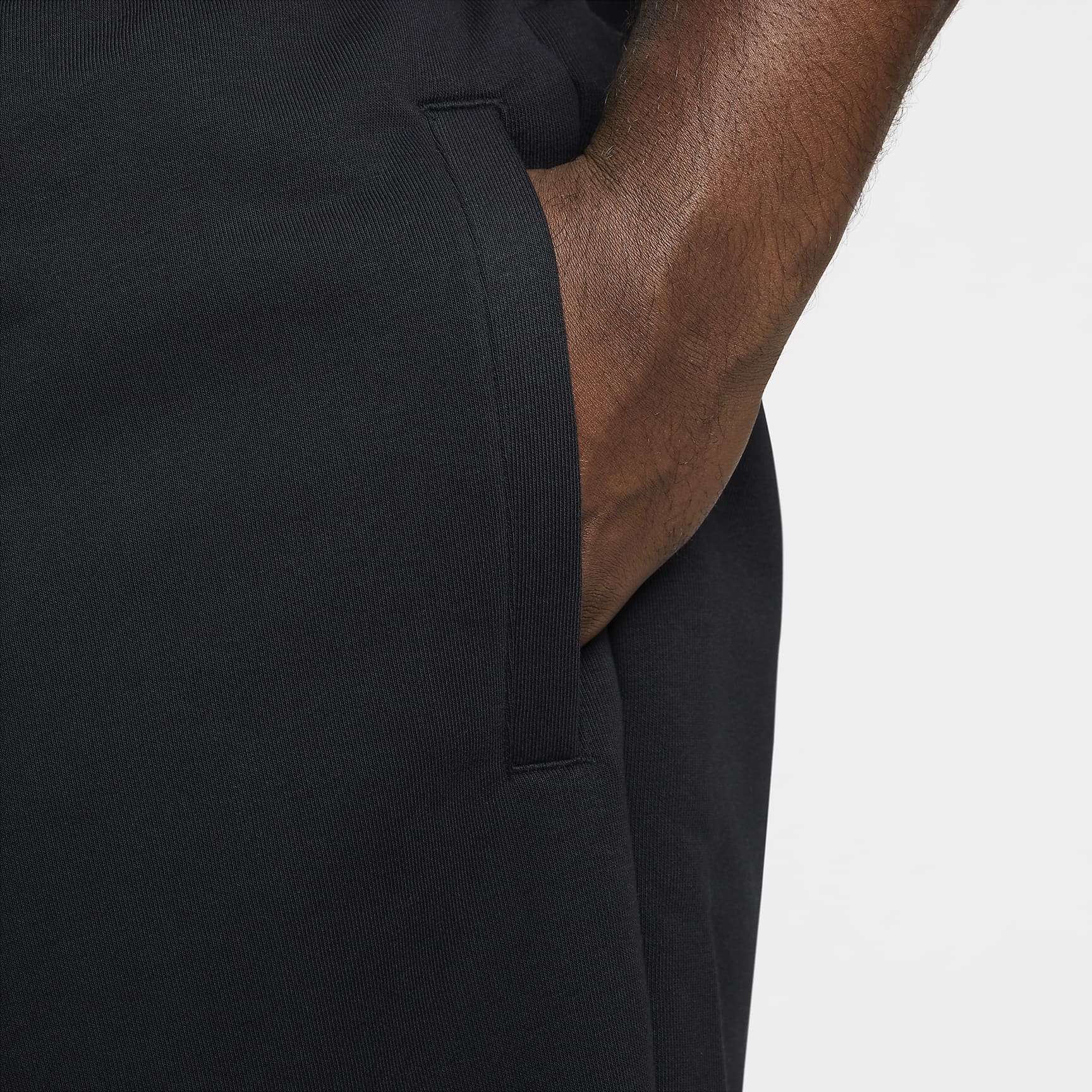 Nike Standard Issue Men's 8" Dri-FIT Fleece Basketball Shorts