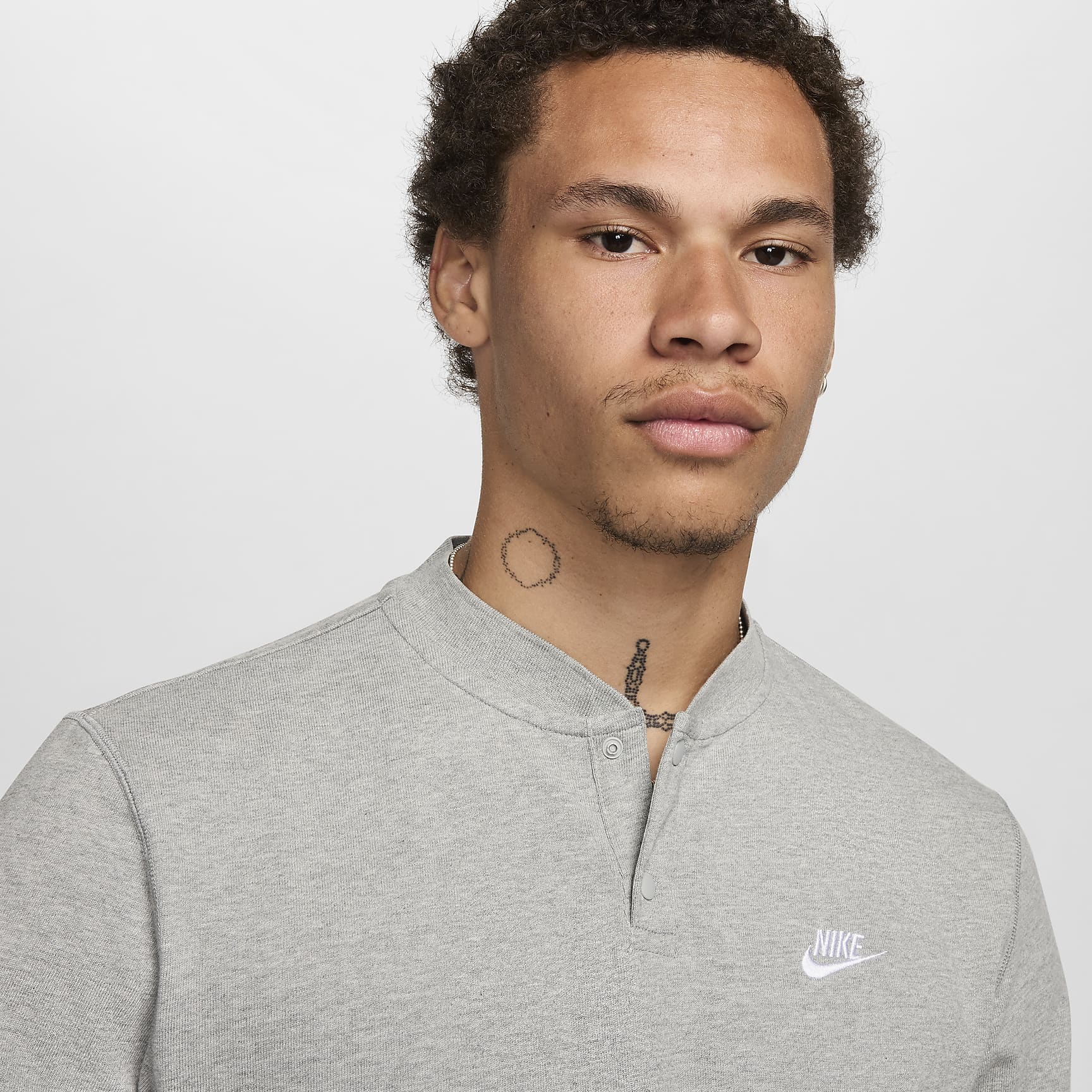 Nike Club Men's Long-Sleeve Henley