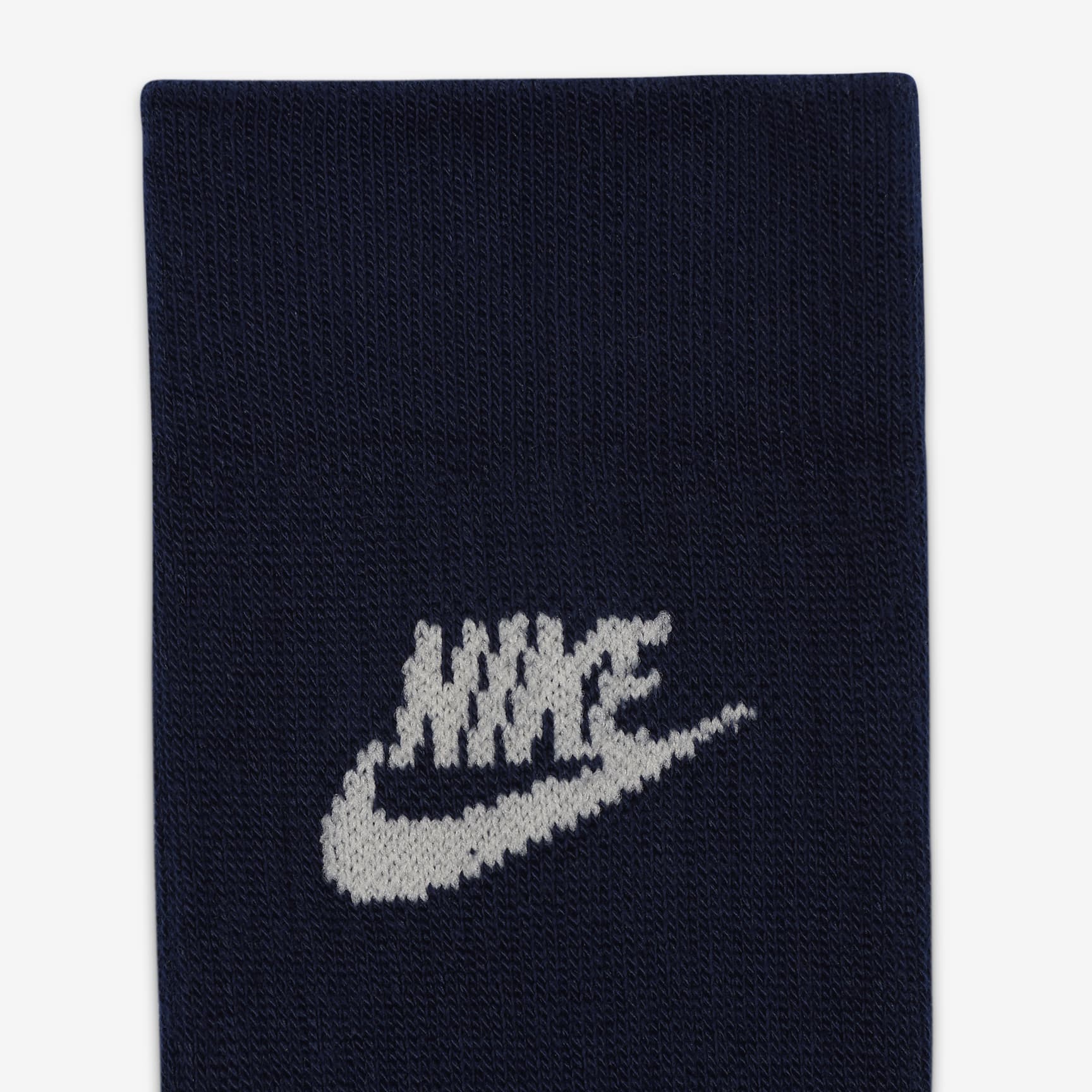 Nike Sportswear Everyday Essential Crew Socks (3 Pairs)