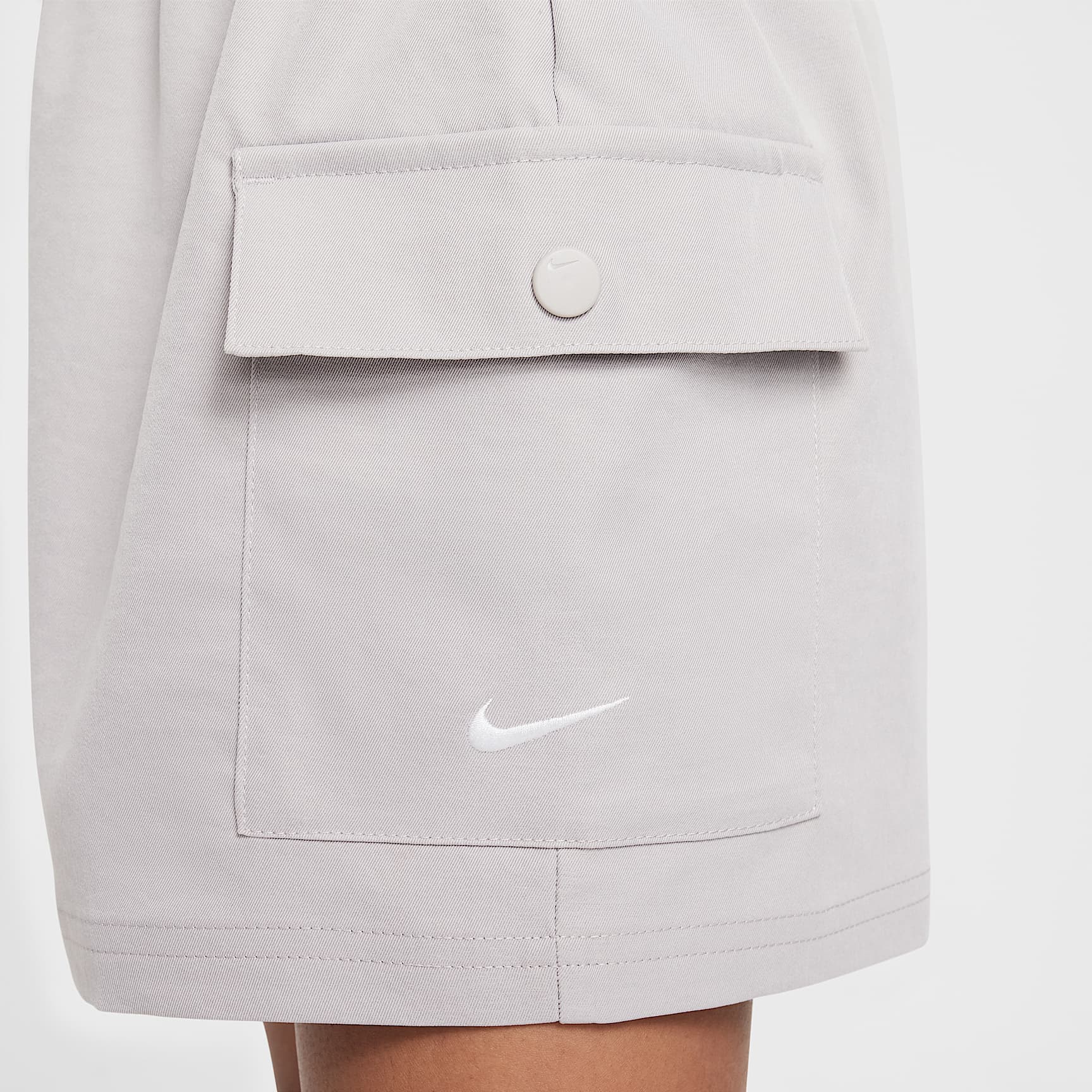 Nike Sportswear Girls' Woven Cargo Shorts