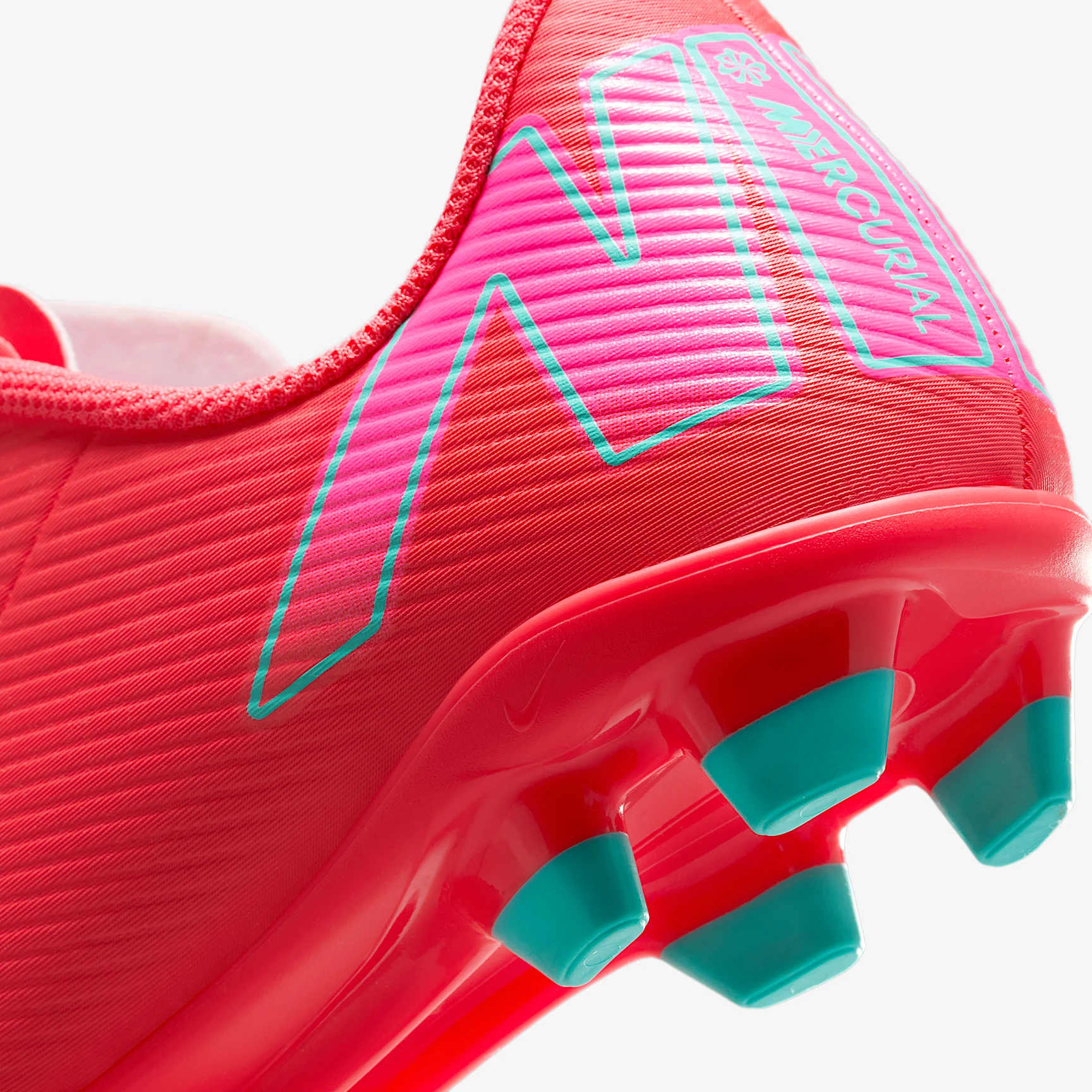 Nike Jr. Mercurial Vapor 16 Club Little/Big Kids' MG Low-Top Soccer Cleats