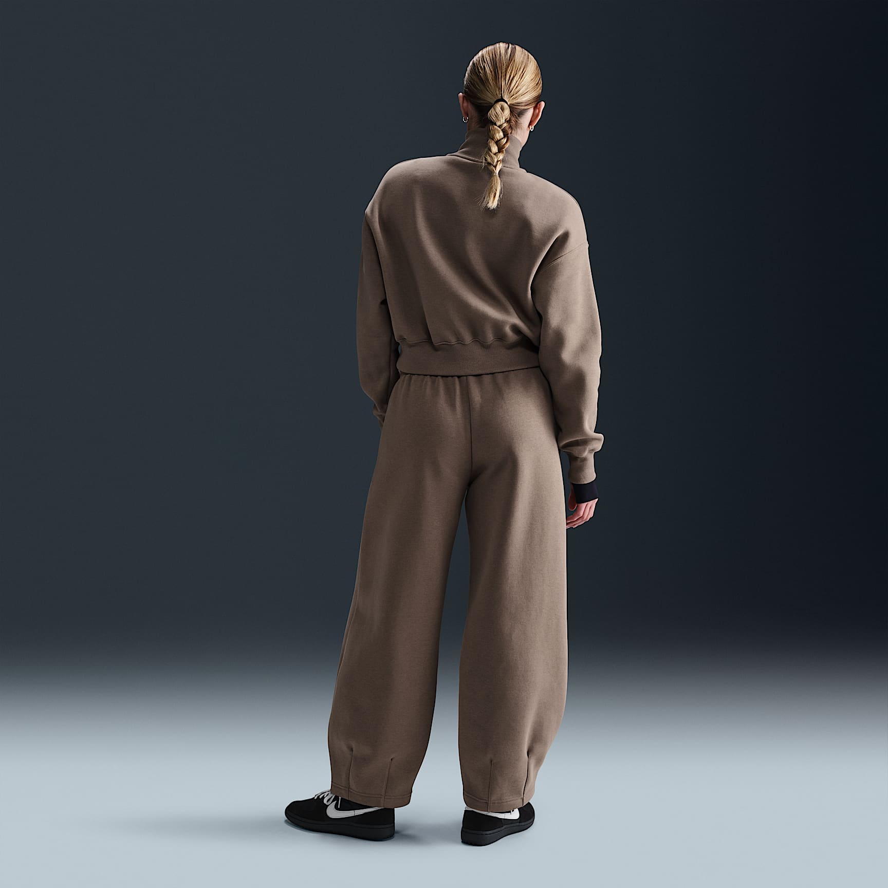 Nike Sportswear Phoenix Fleece Women's Mid-Rise Oversized Tapered Pants